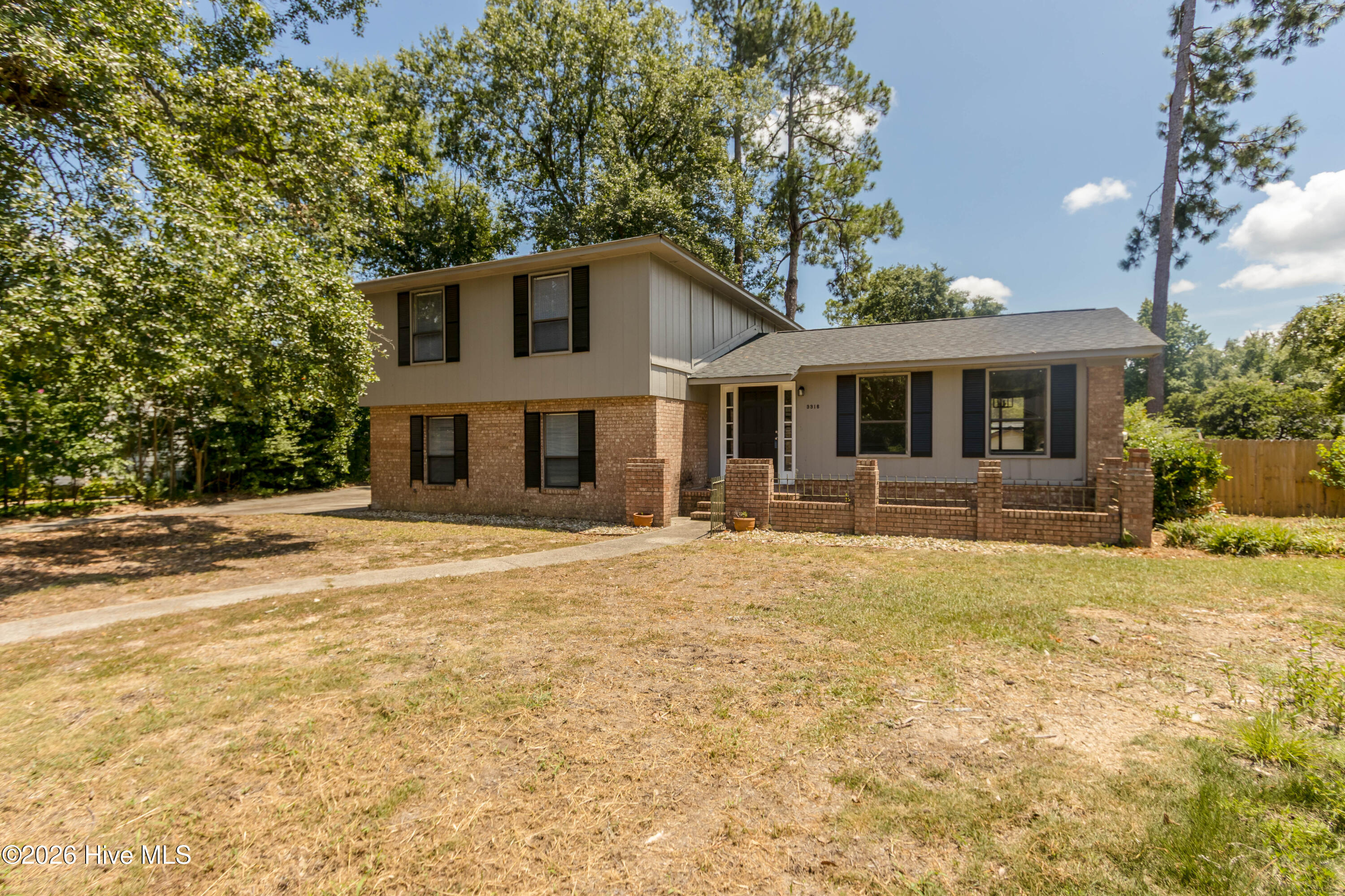 3316 Quaker Spring Court Property Photo 2