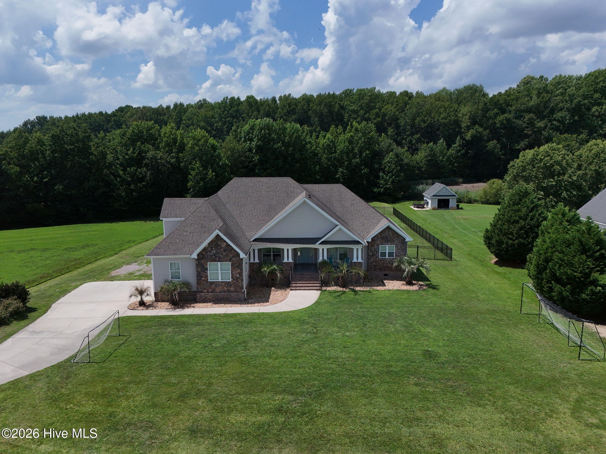 106 Gregg Court Property Photo 45