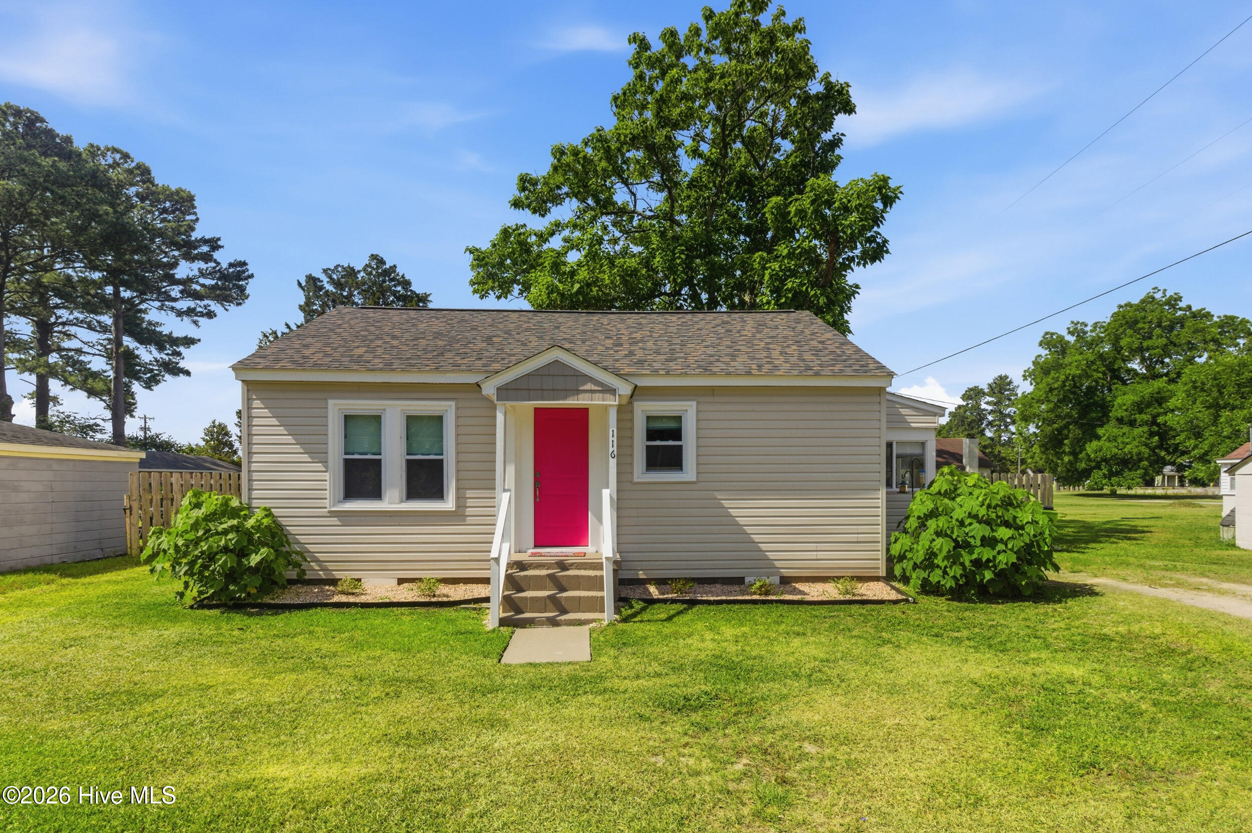 116 Mccoy Avenue Property Photo 1