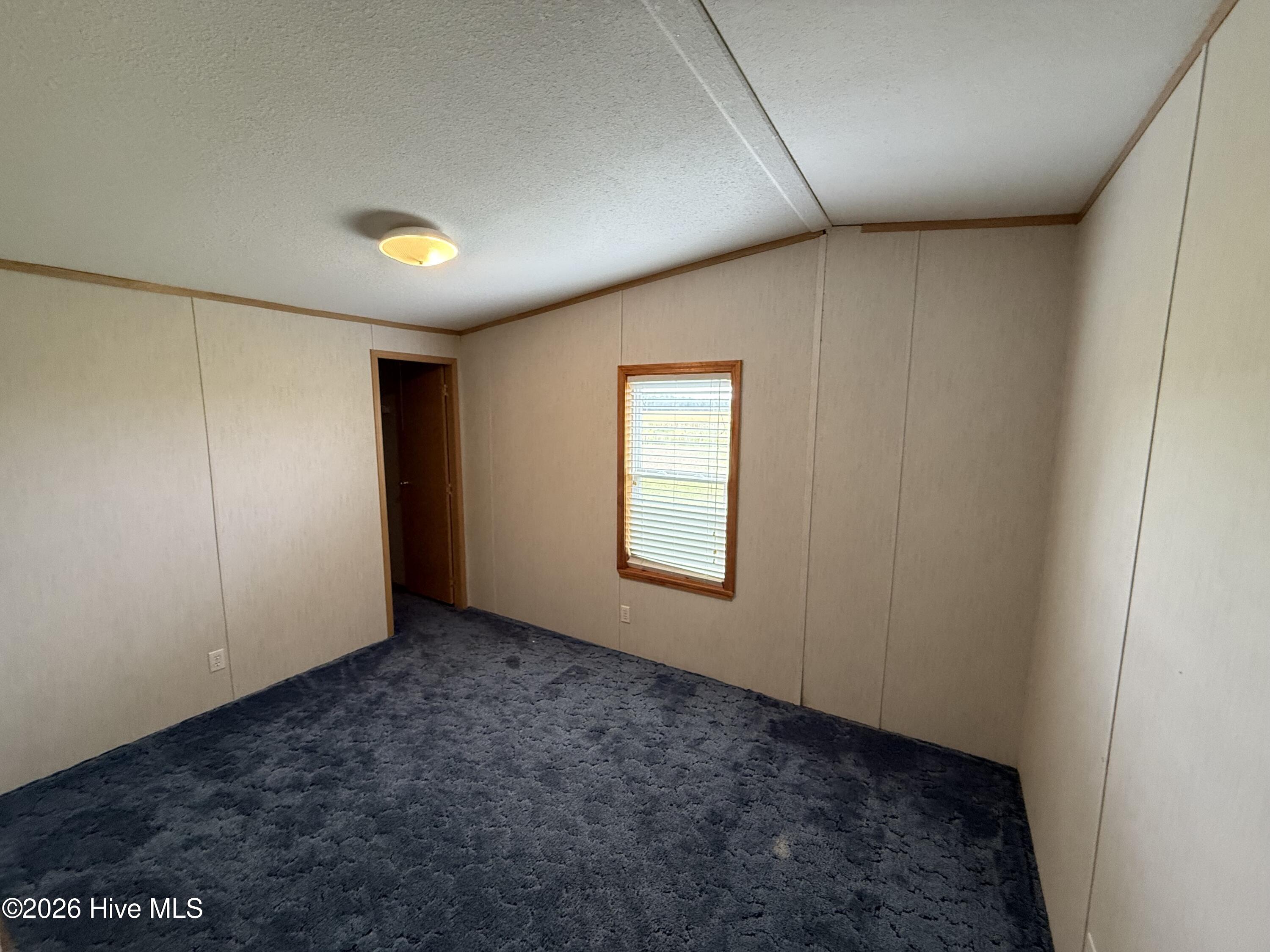 641 W Bear Swamp Road Property Photo 15