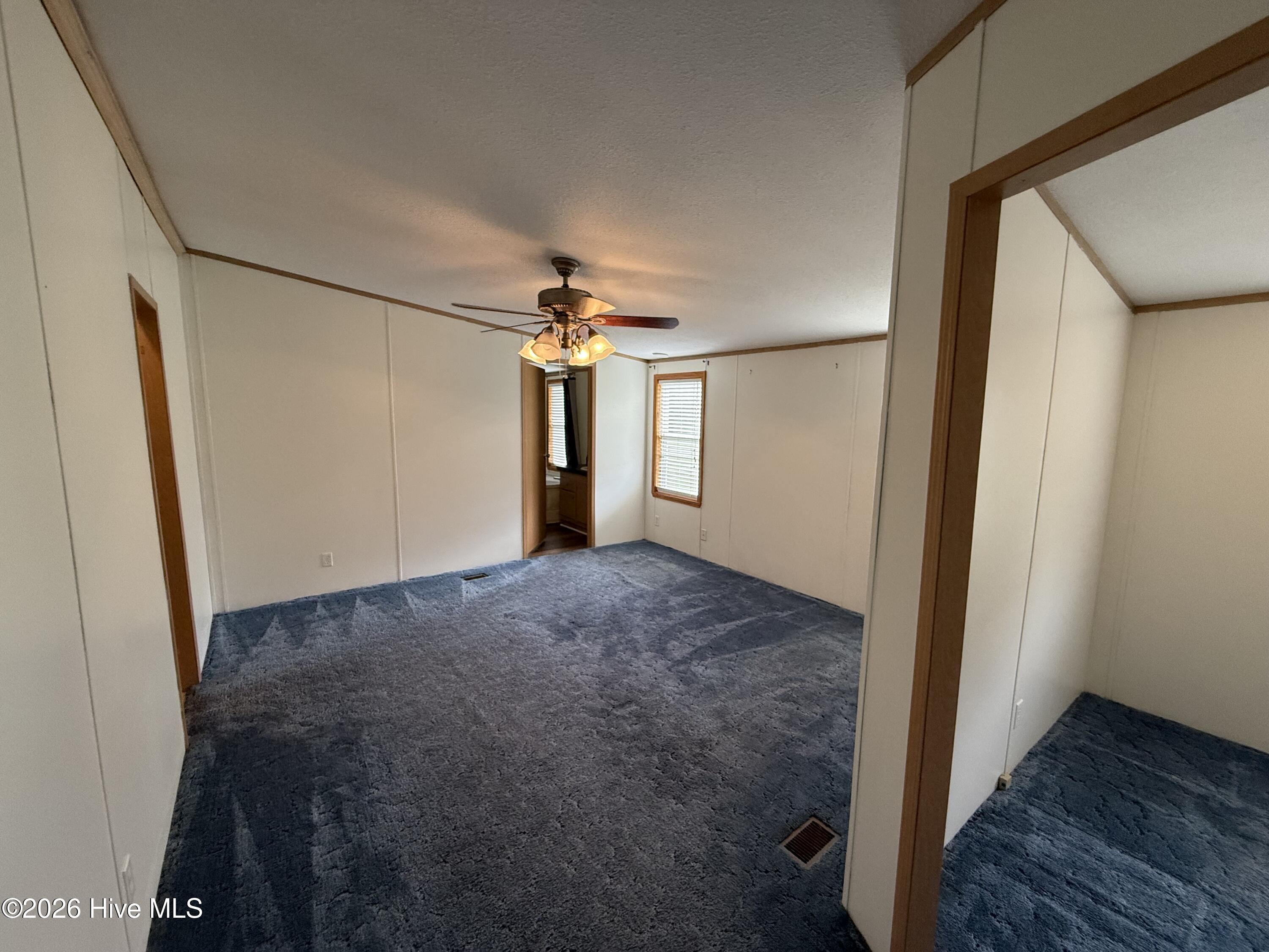 641 W Bear Swamp Road Property Photo 16