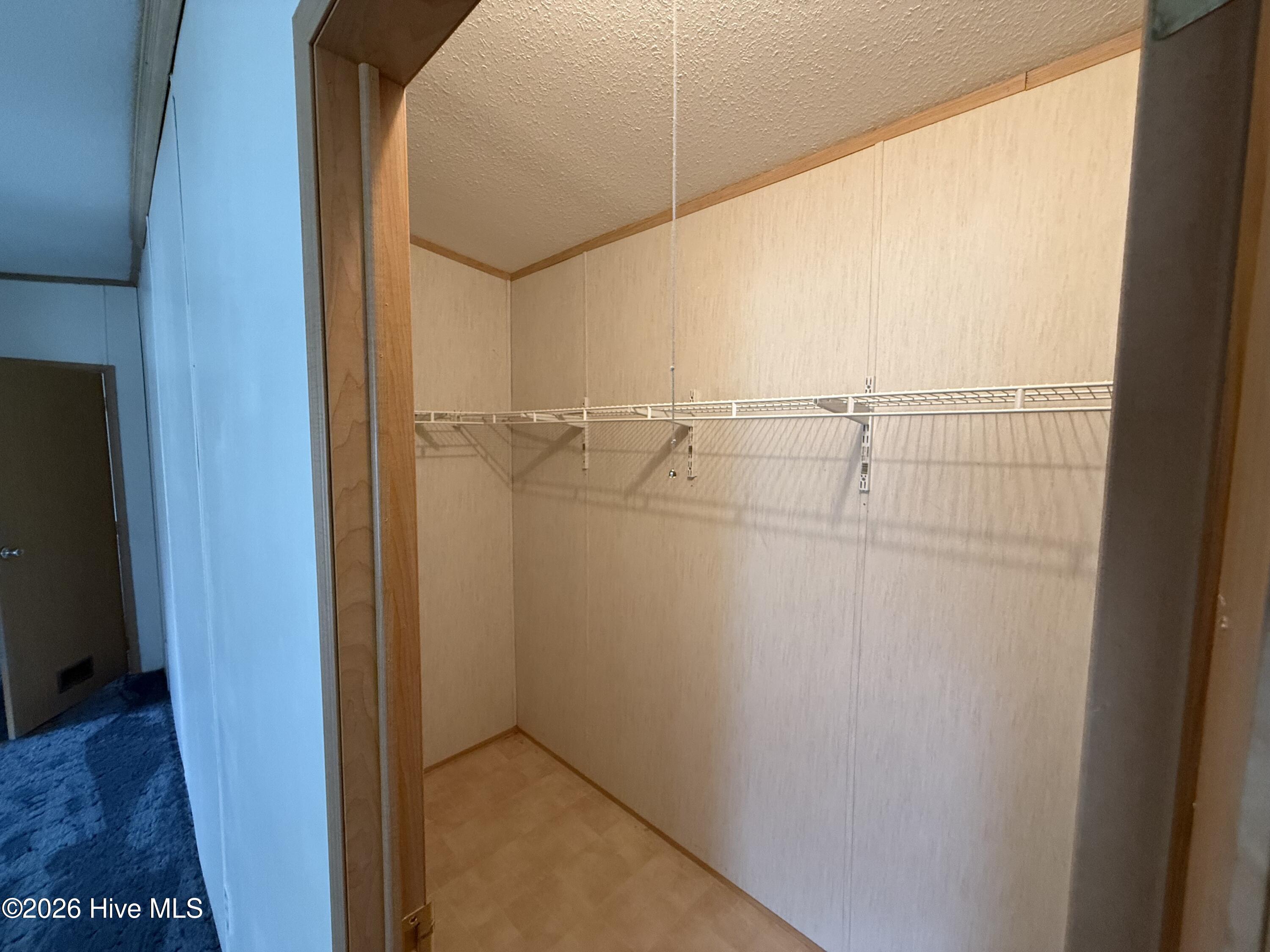 641 W Bear Swamp Road Property Photo 17