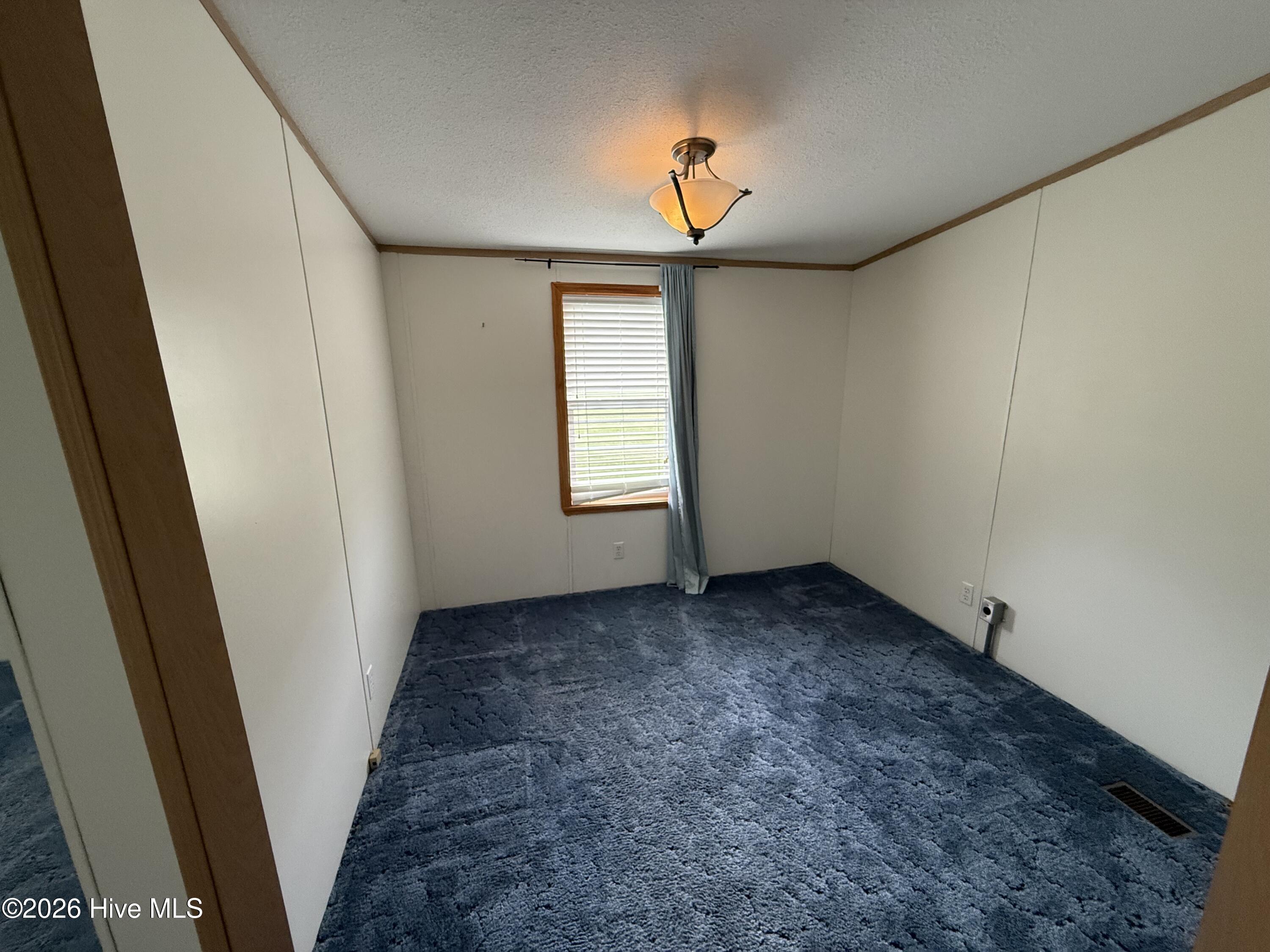 641 W Bear Swamp Road Property Photo 18