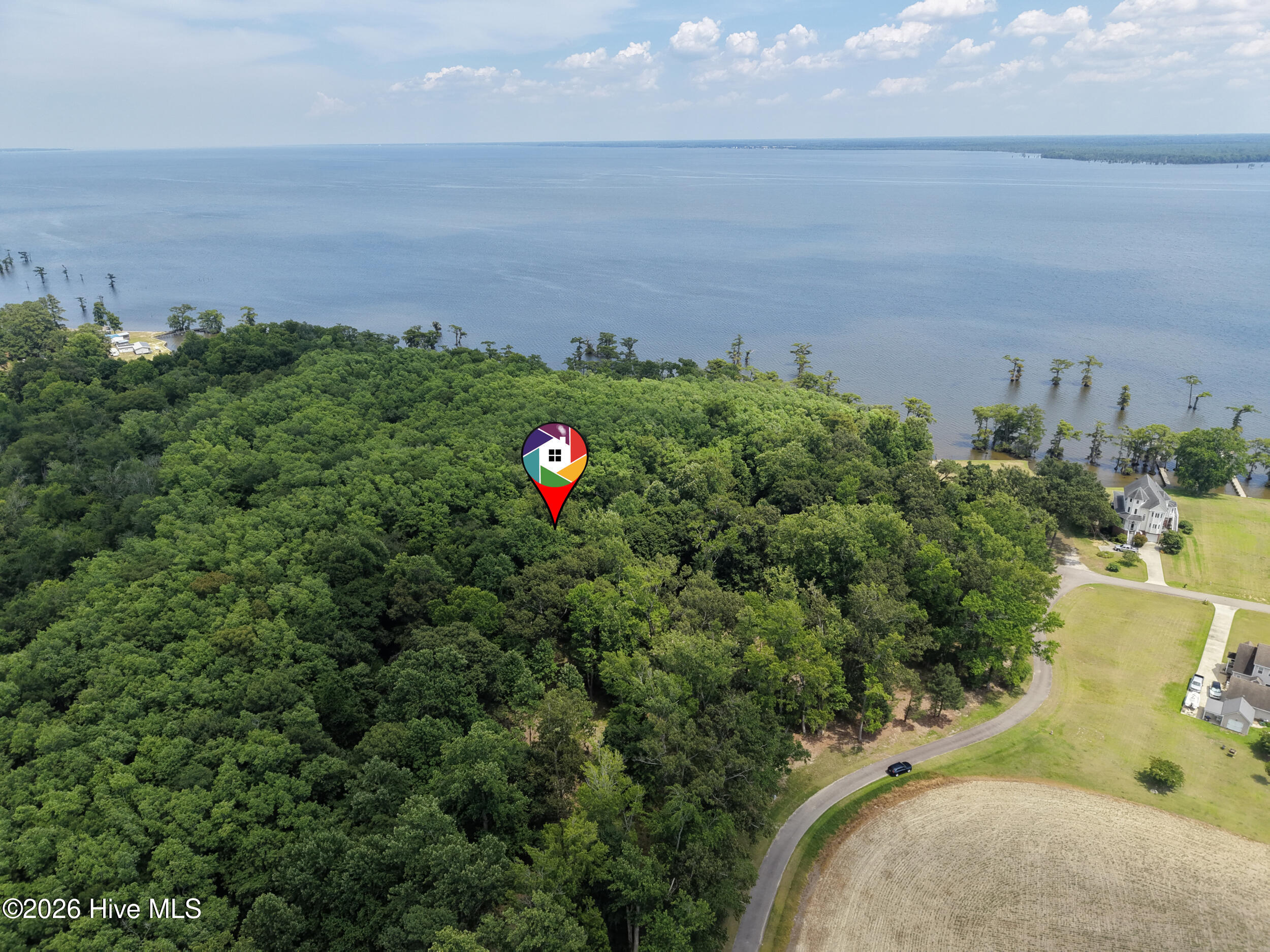 462 Batchelor Bay Drive Property Photo 1