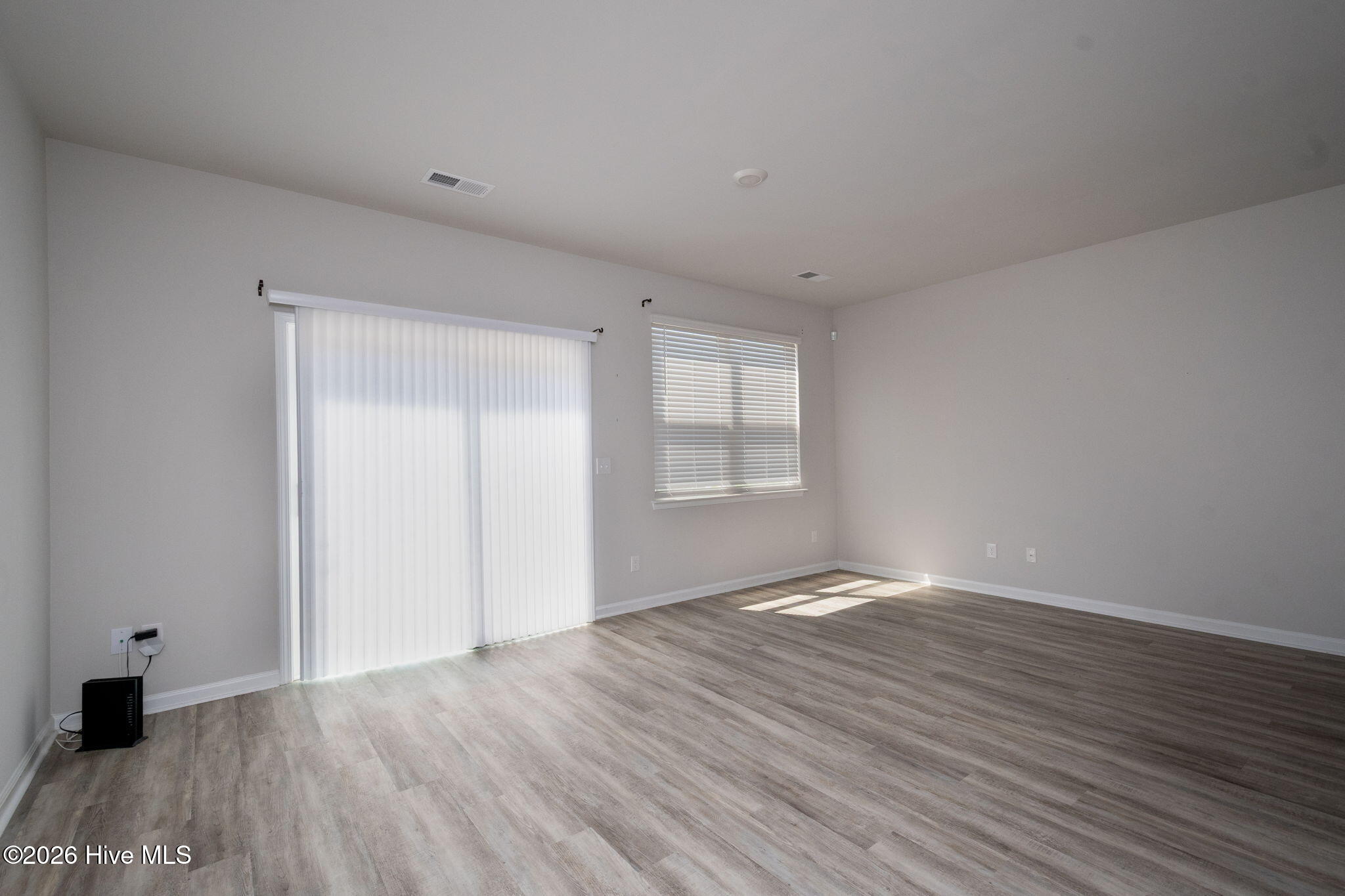 7619 Knightbell Circle Property Photo 9