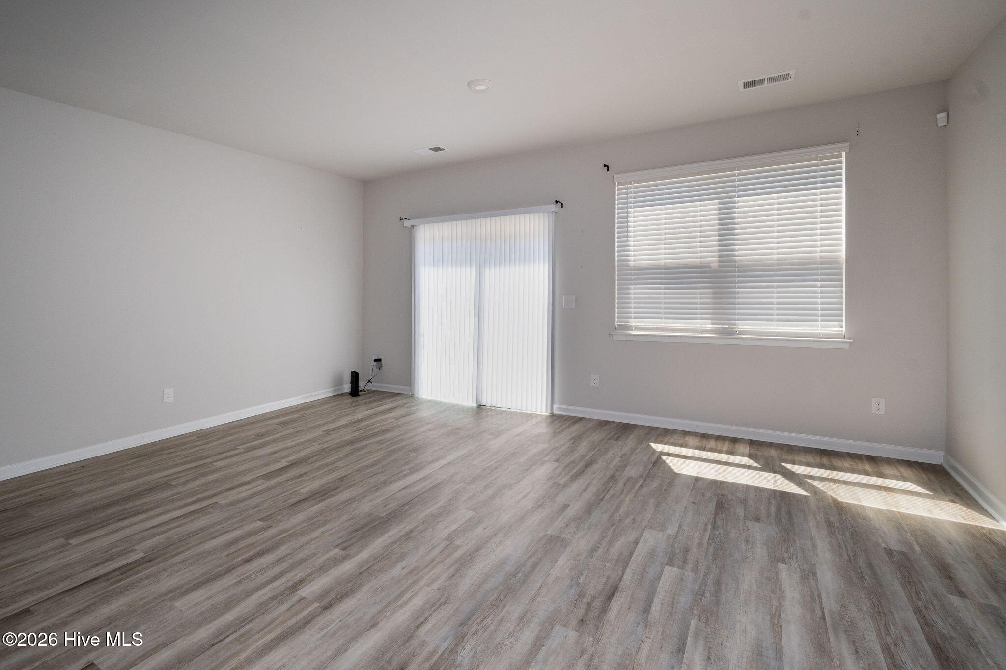 7619 Knightbell Circle Property Photo 10