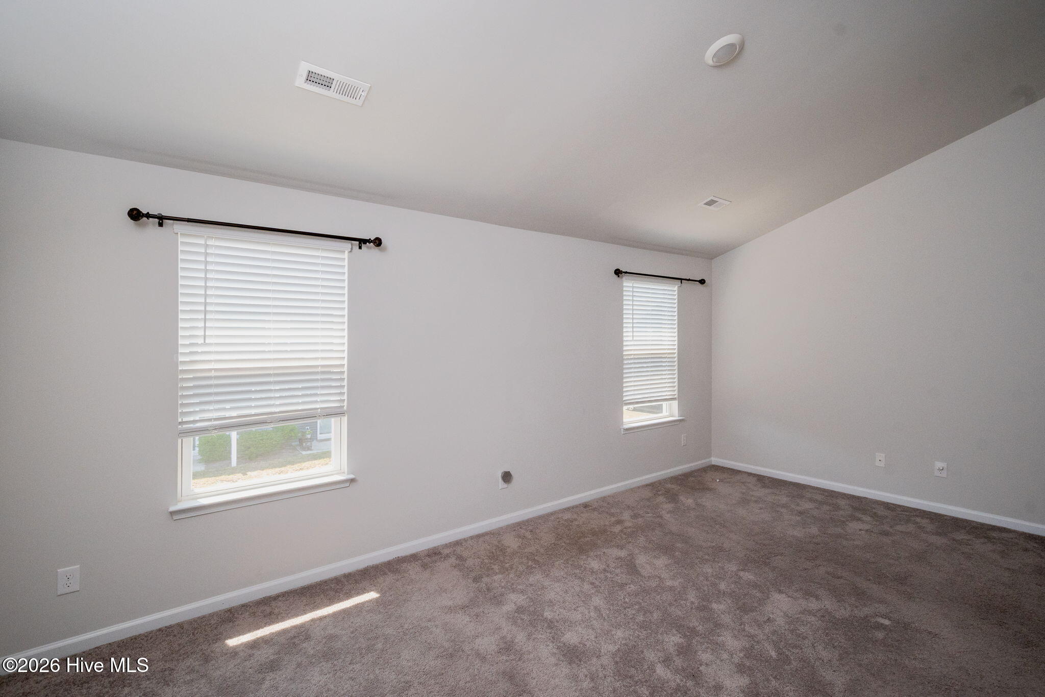 7619 Knightbell Circle Property Photo 14