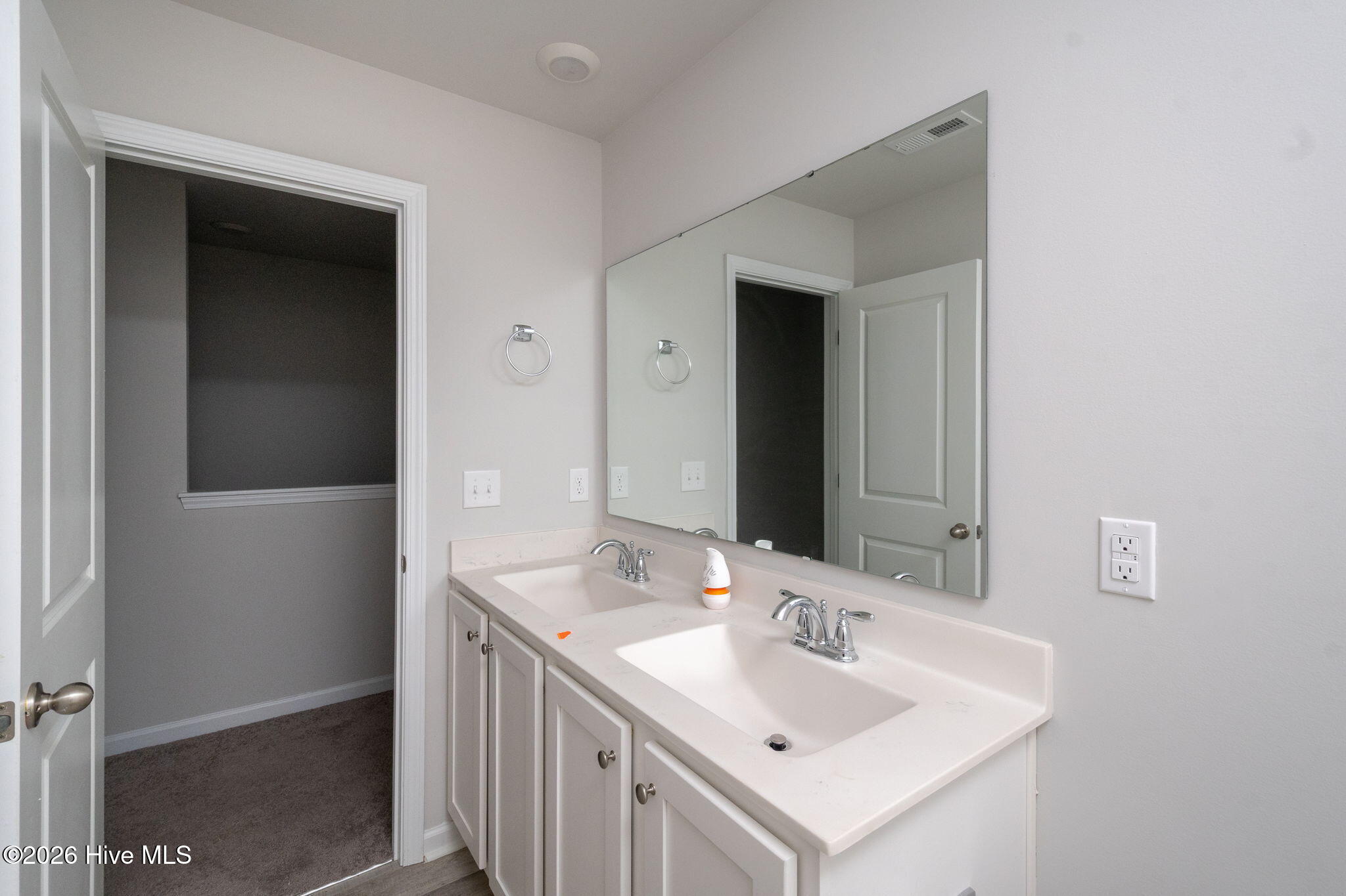 7619 Knightbell Circle Property Photo 23