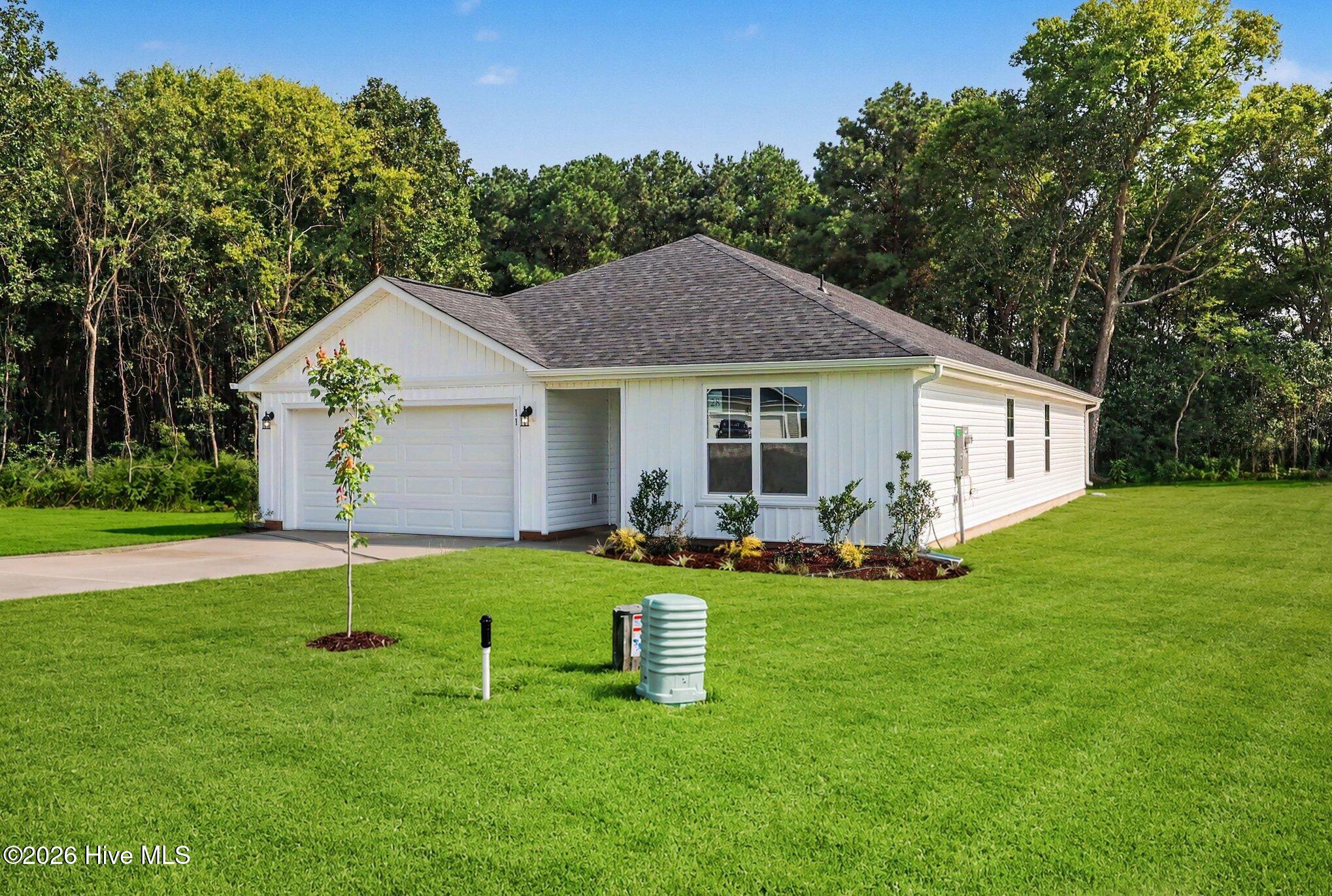 11 Baxley Drive Property Photo 2
