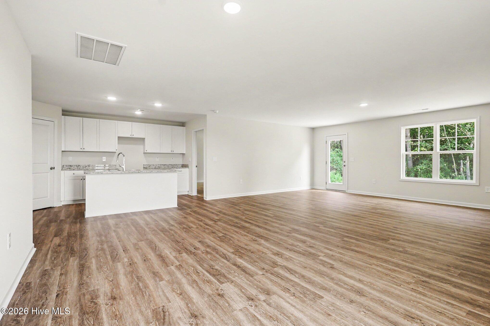 11 Baxley Drive Property Photo 6