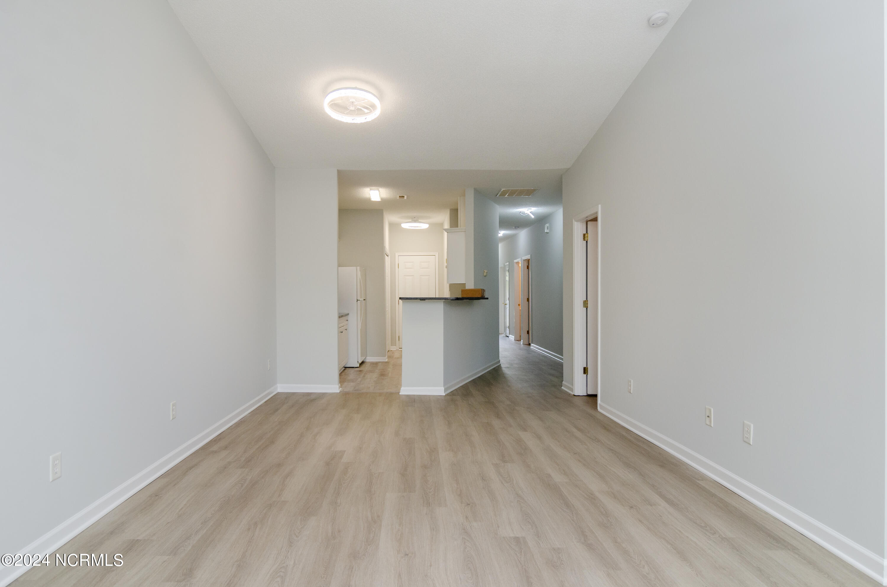 6464 Bradbury Court Property Photo 8