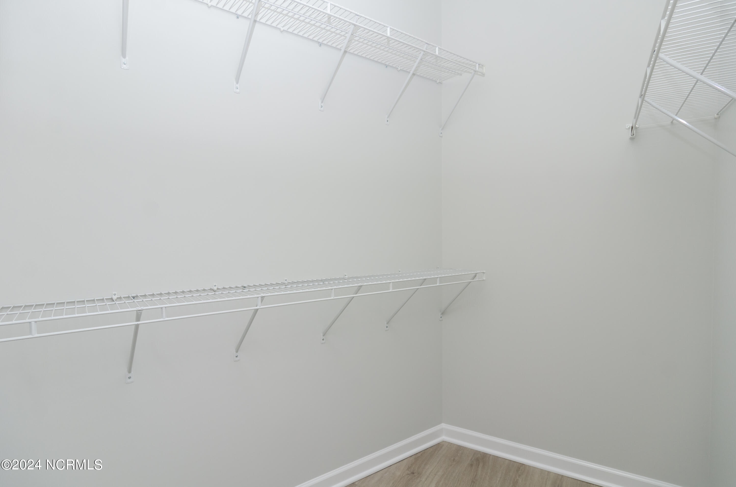 6464 Bradbury Court Property Photo 15