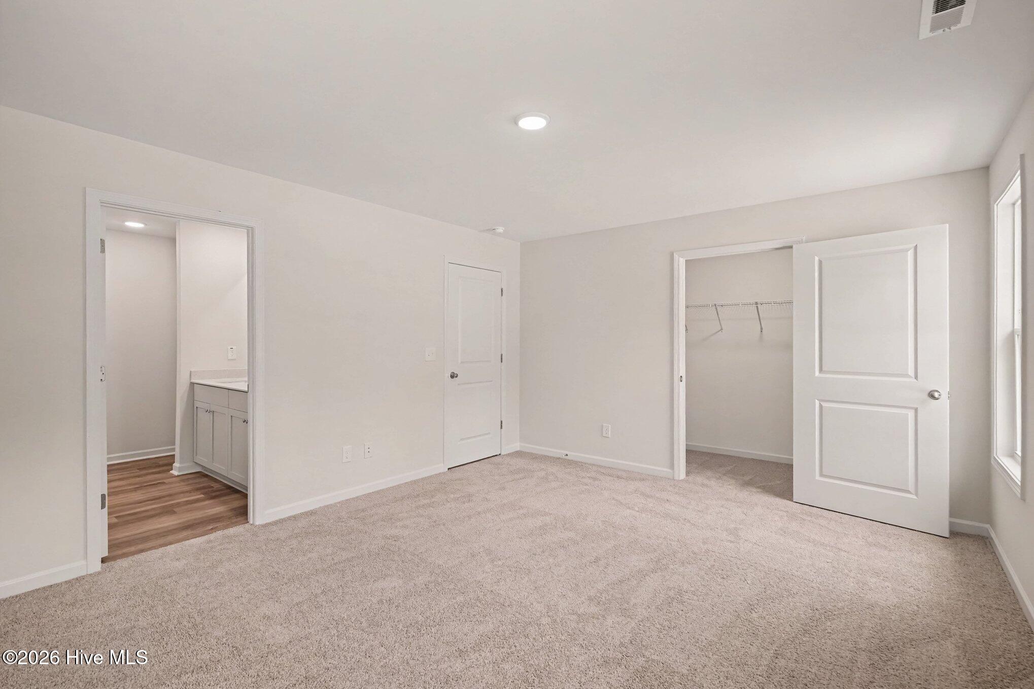 121 Boston River Drive Property Photo 16