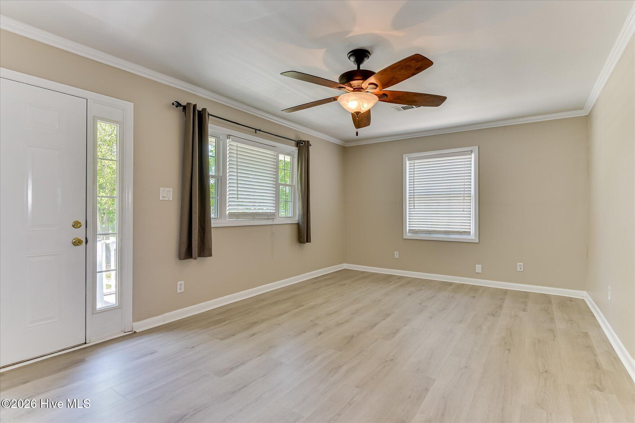 2025 Wren Road Property Photo 6