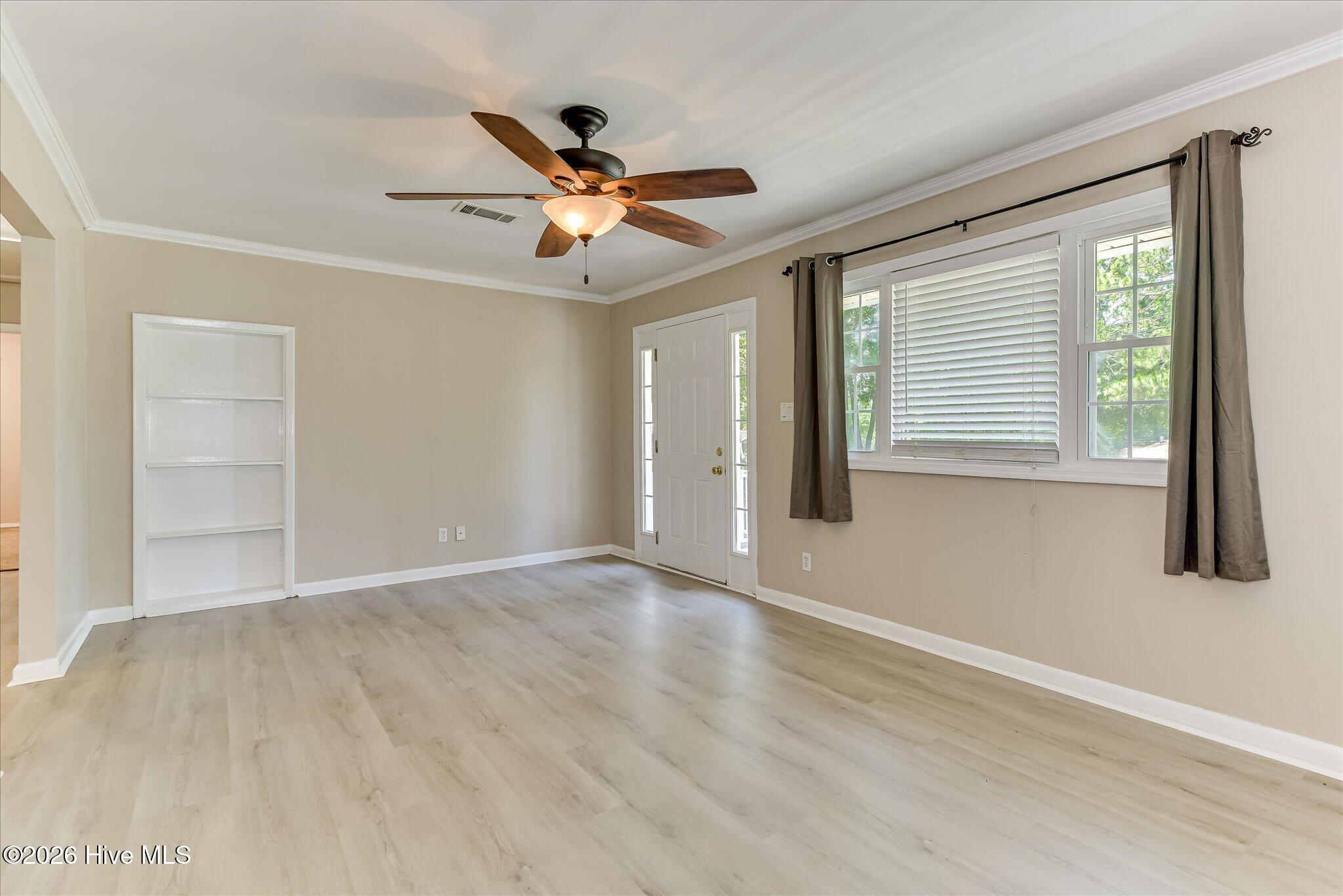2025 Wren Road Property Photo 8
