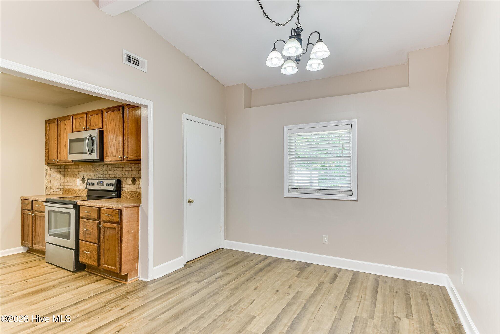 2025 Wren Road Property Photo 16