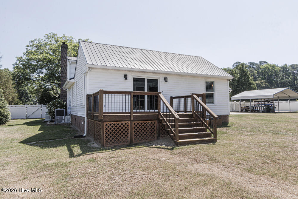 5951 Haywood Drive Property Photo 13