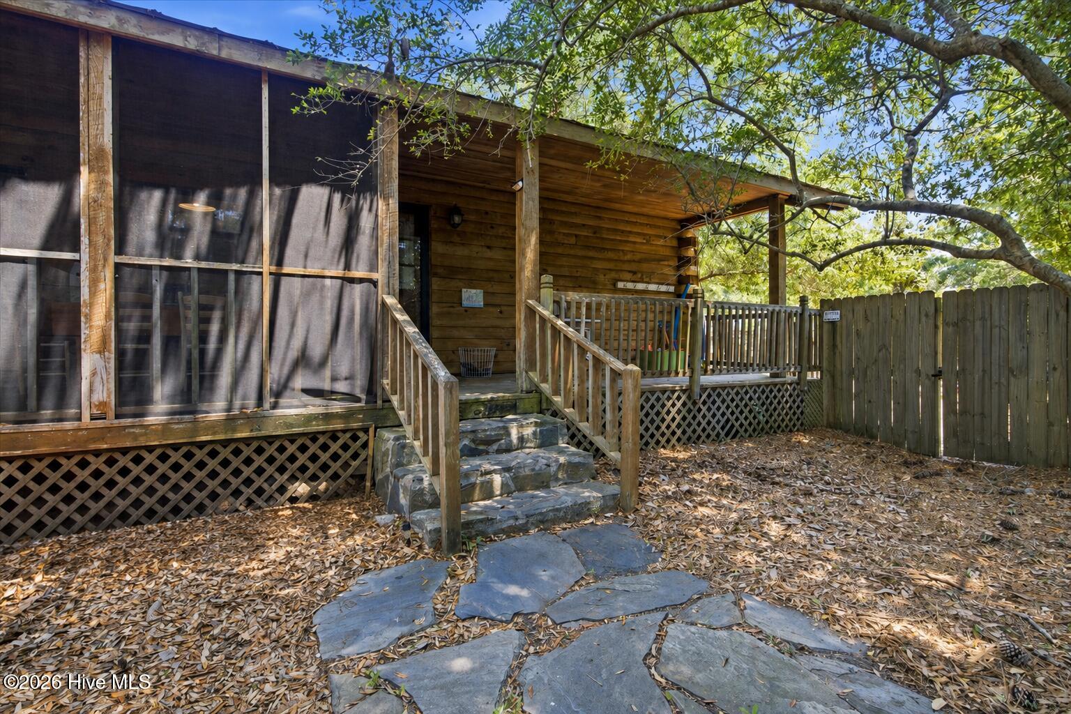 110 Ne 72nd Street Property Photo 4