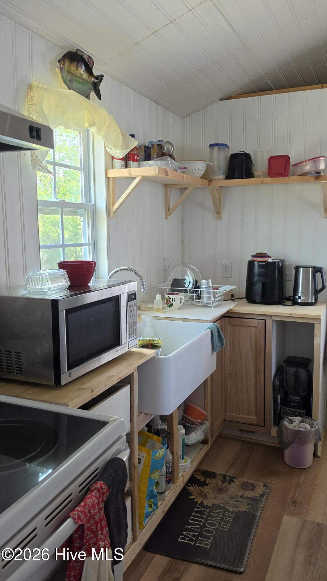 111 Blanche Street Property Photo 7