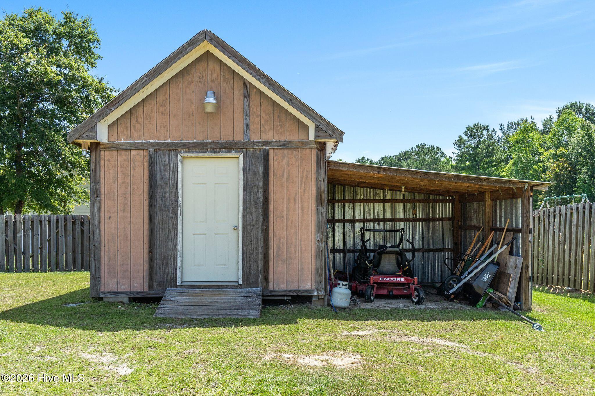 17 Jenn Road Property Photo 42
