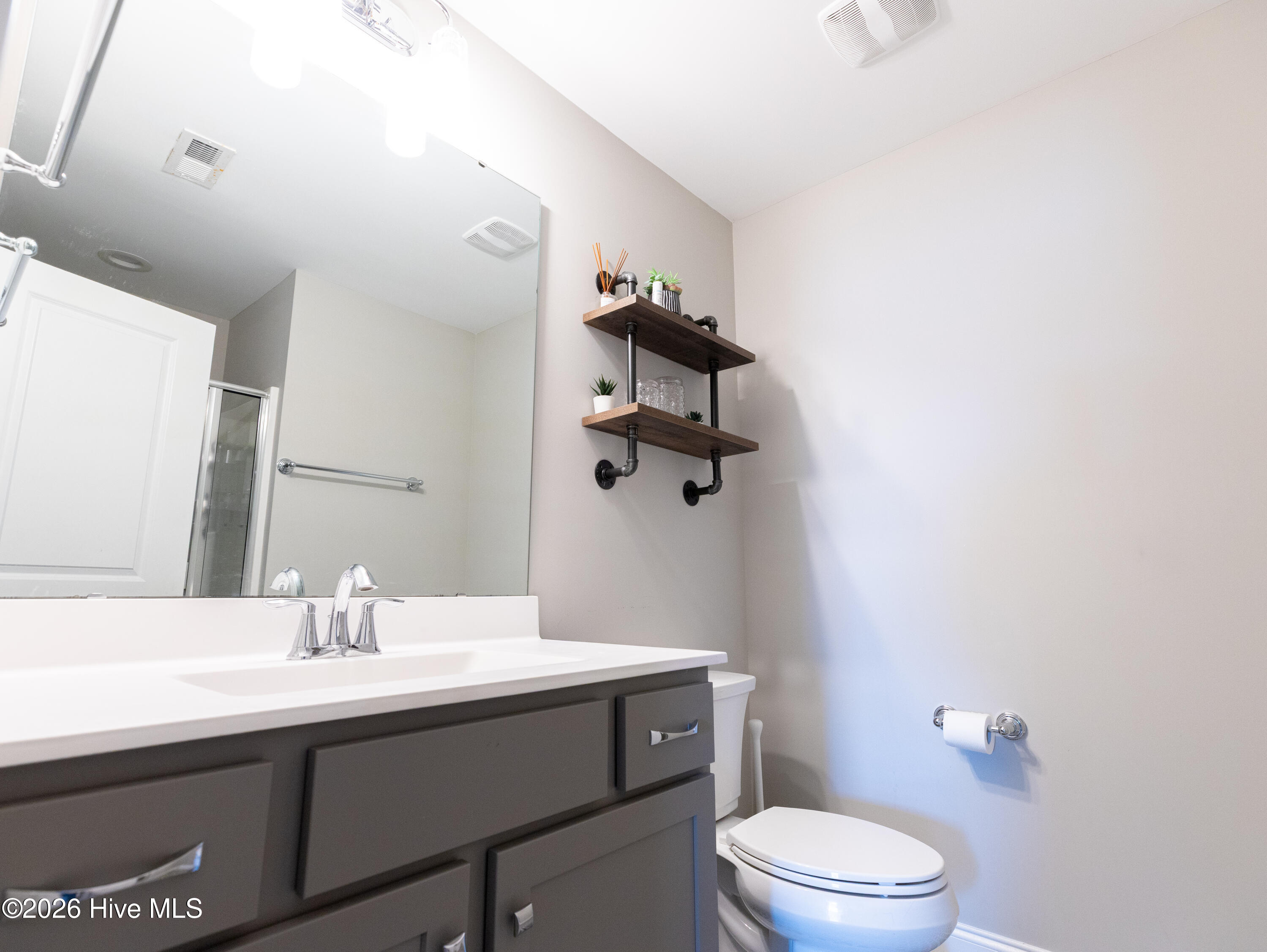 332 Aurora Place Property Photo 35