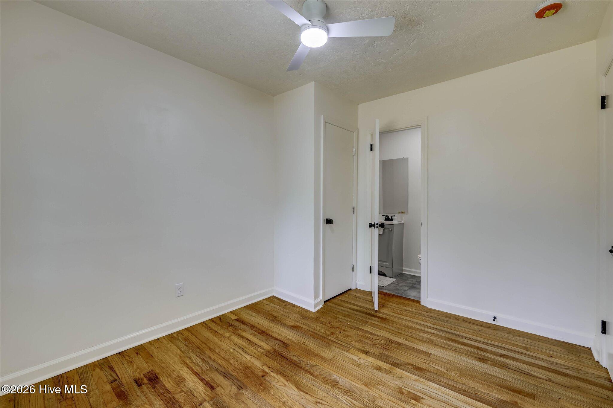 415 Warren Road Property Photo 25