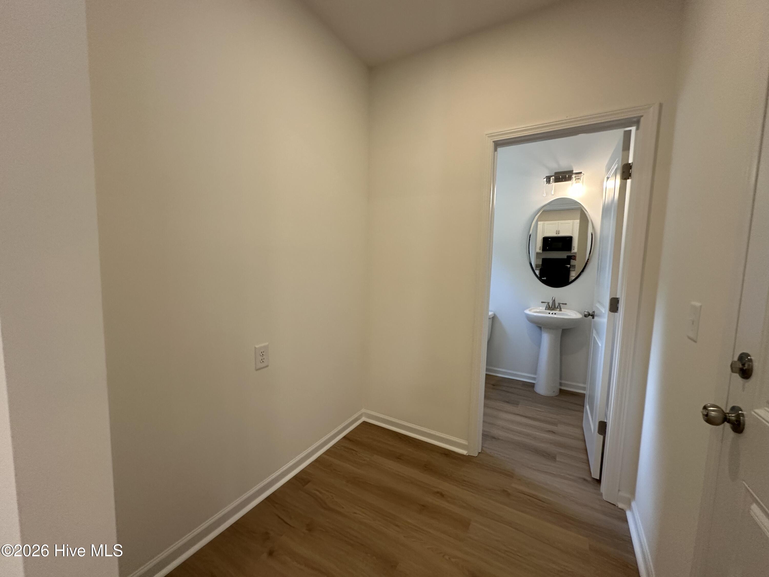 541 Bartley Street Property Photo 25