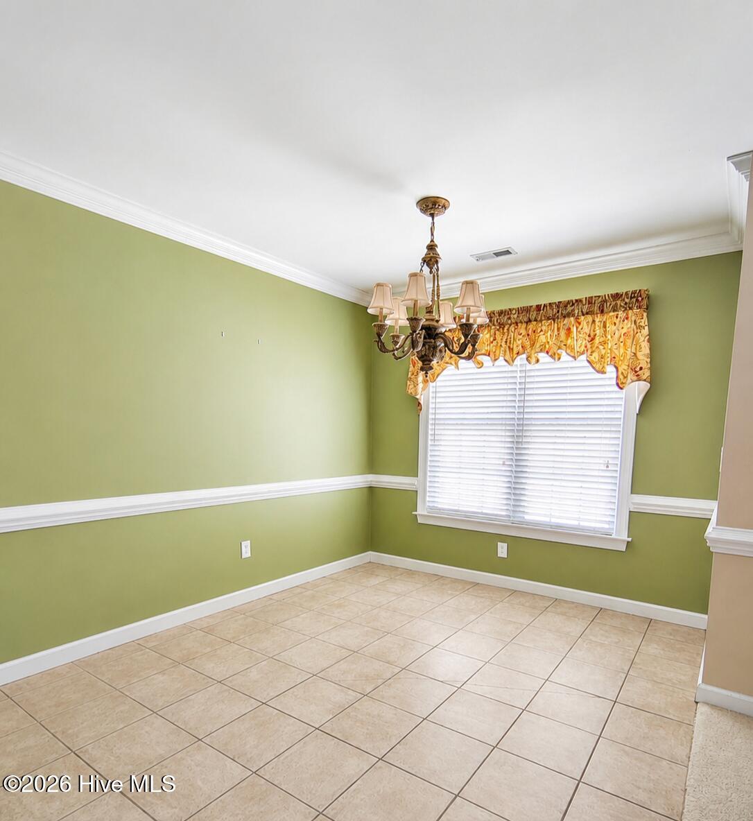 1532 Thayer Drive Property Photo 10
