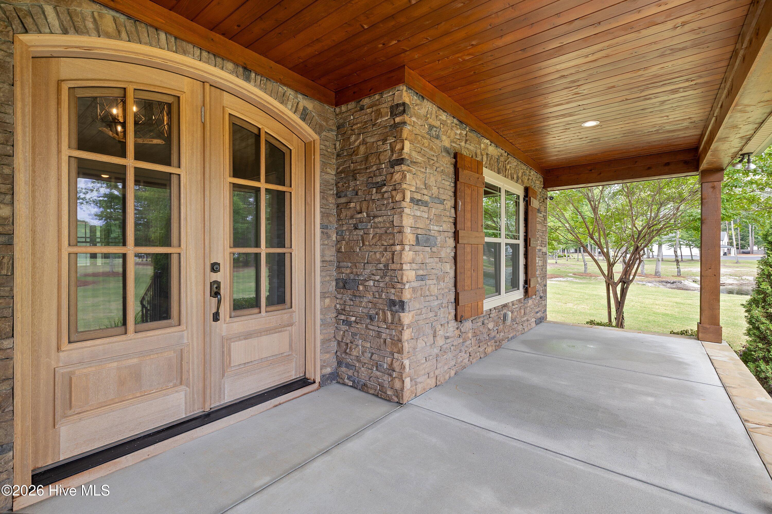 2335 Twin Acres Road Property Photo 8