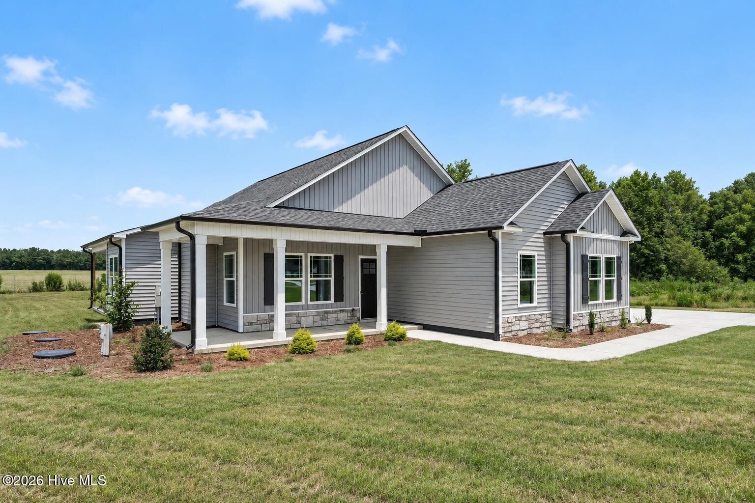 213 Tuscany Circle Property Photo 2