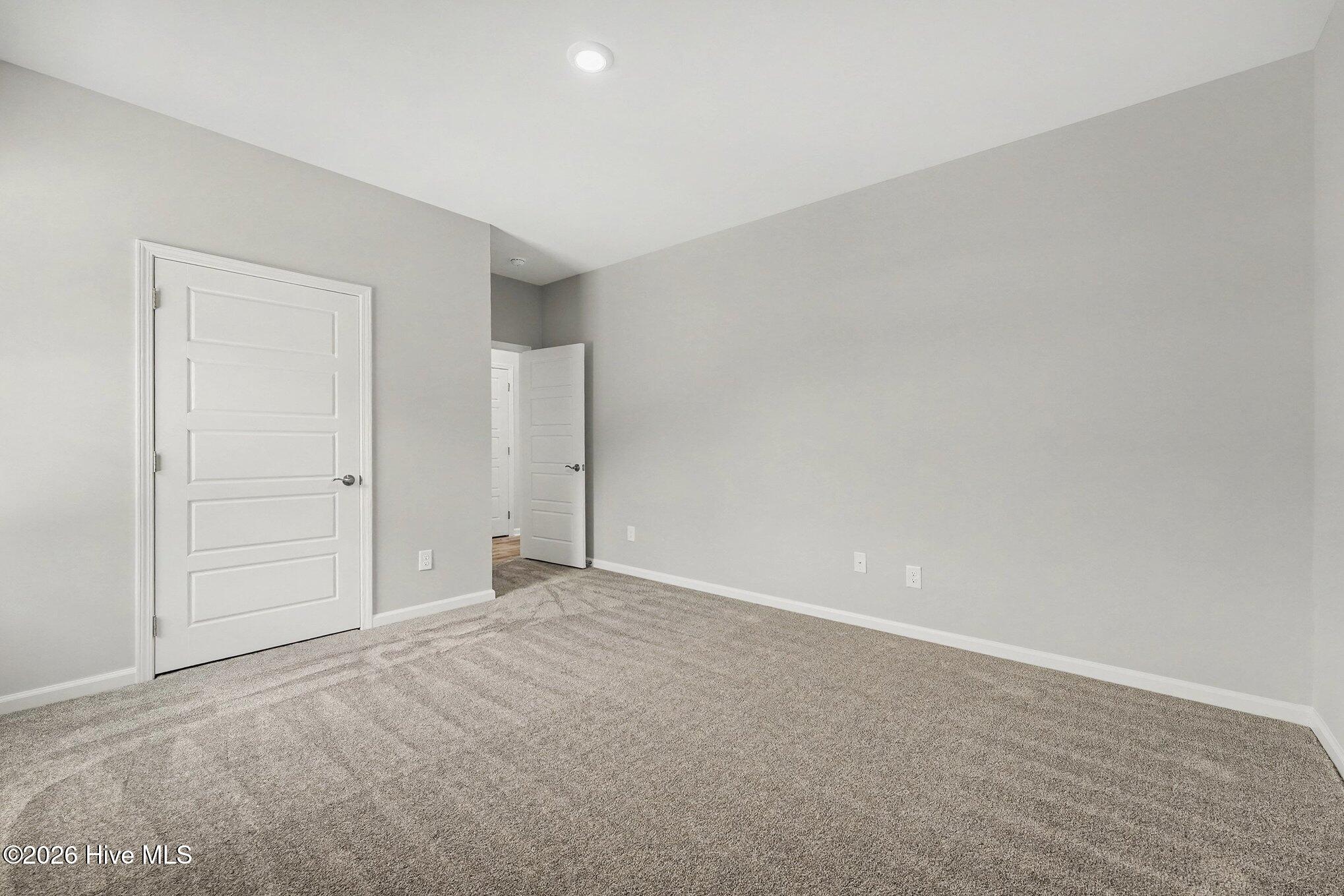 213 Tuscany Circle Property Photo 18