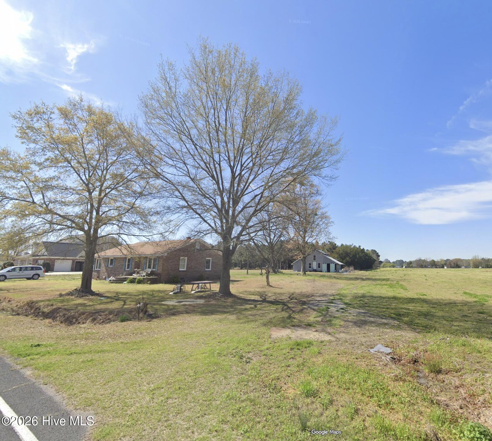 4086 Collins Drive Property Photo 4
