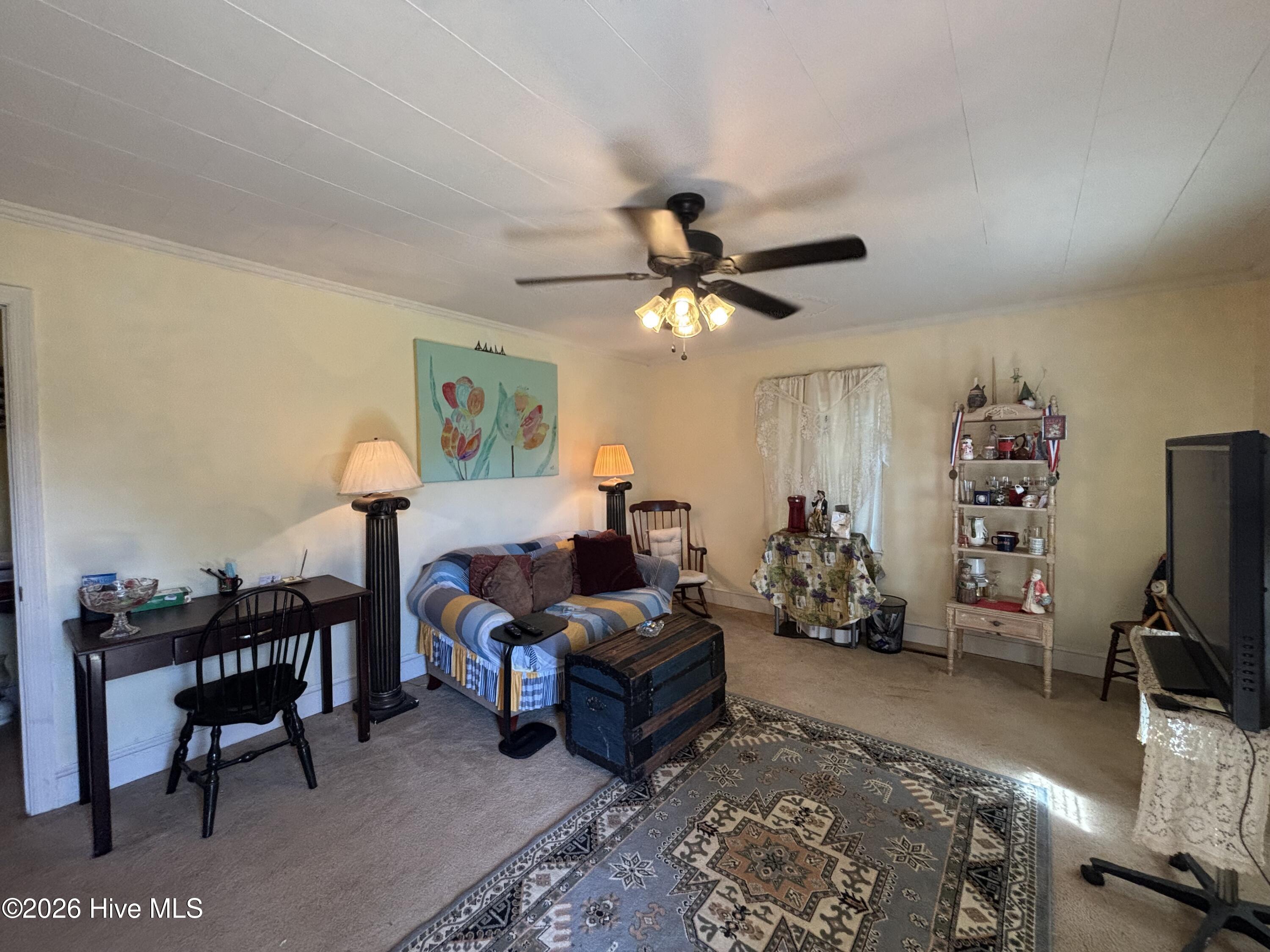 4086 Collins Drive Property Photo 8