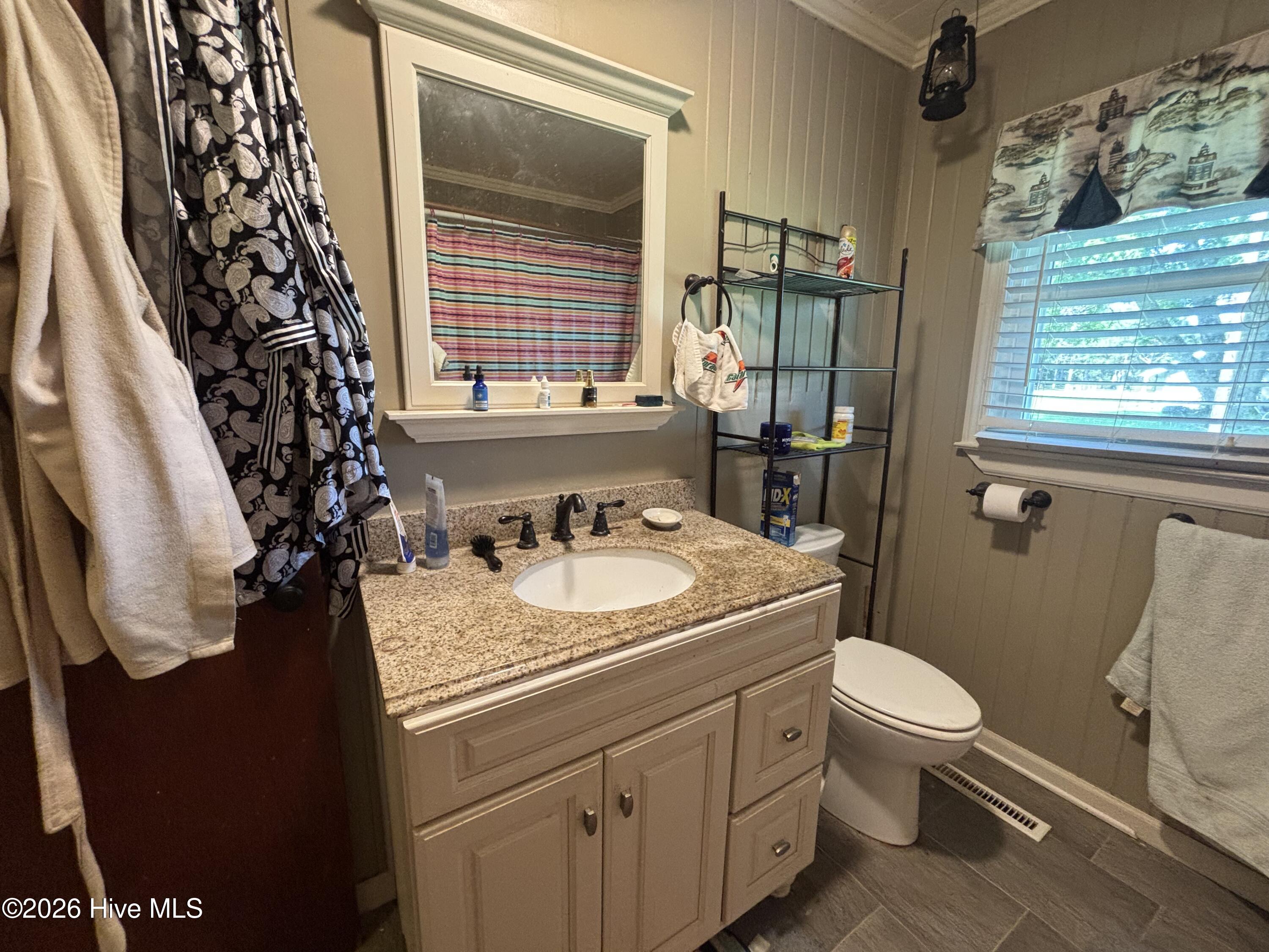 4086 Collins Drive Property Photo 20