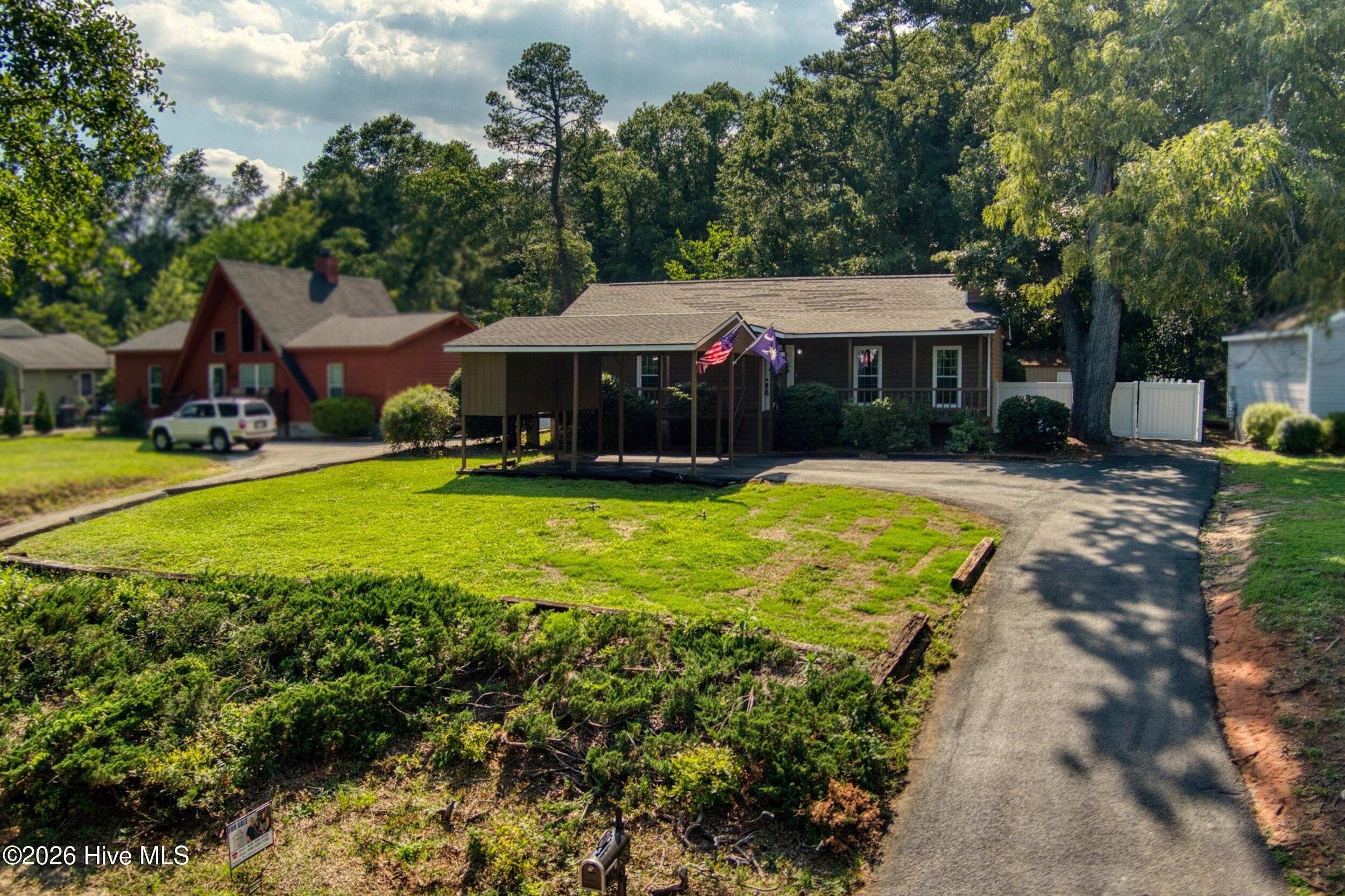 209 Border Drive Property Photo 1