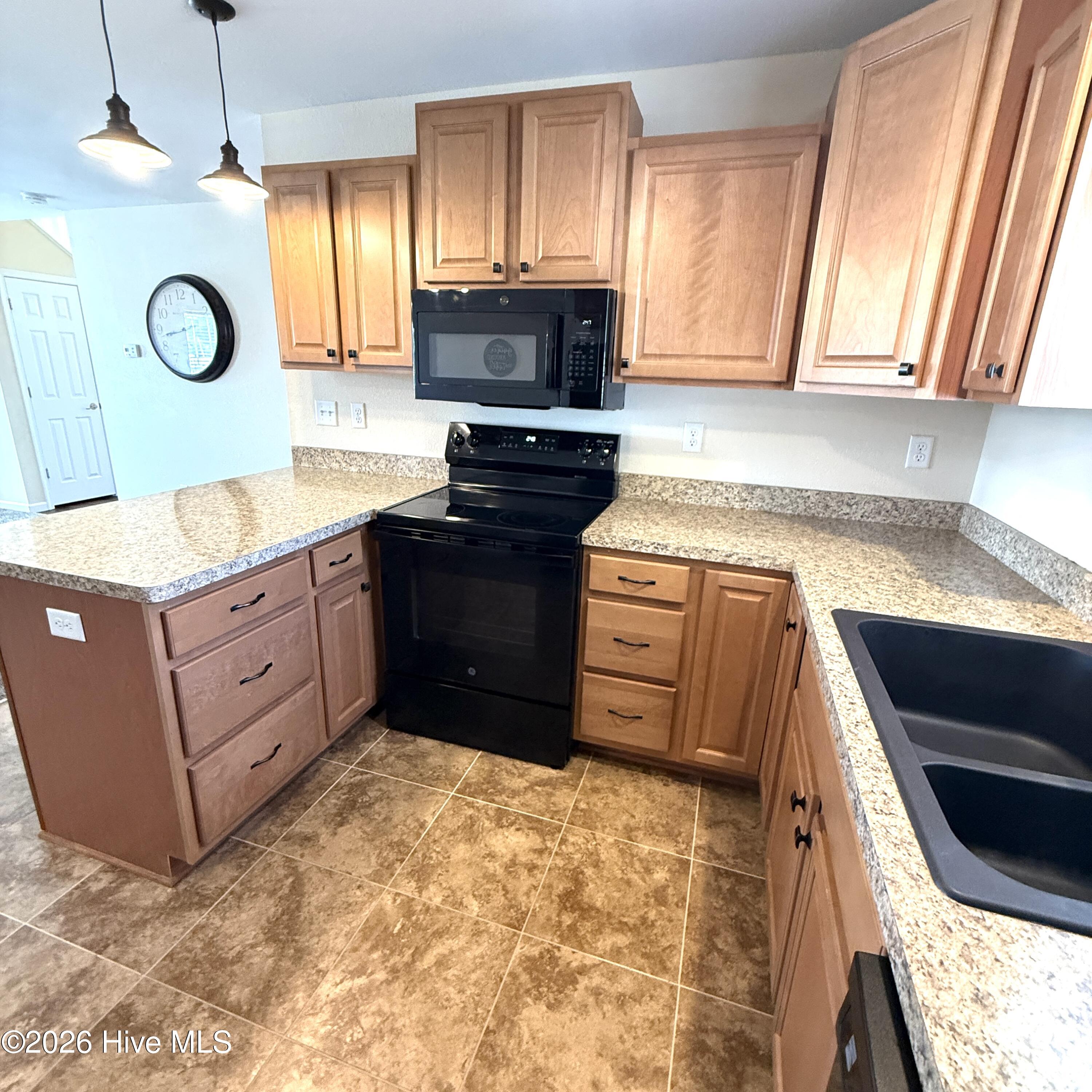 249 Winborne Lane Property Photo 8