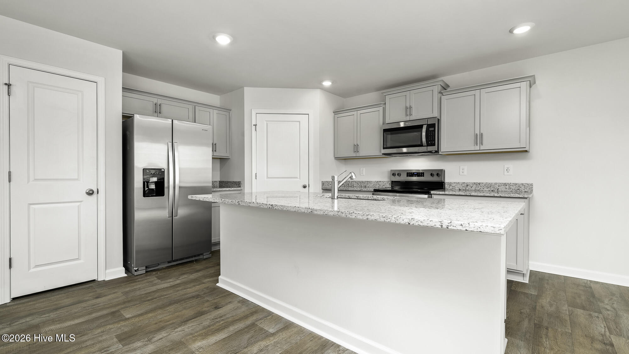 7233 Silverleaf Road Property Photo 7