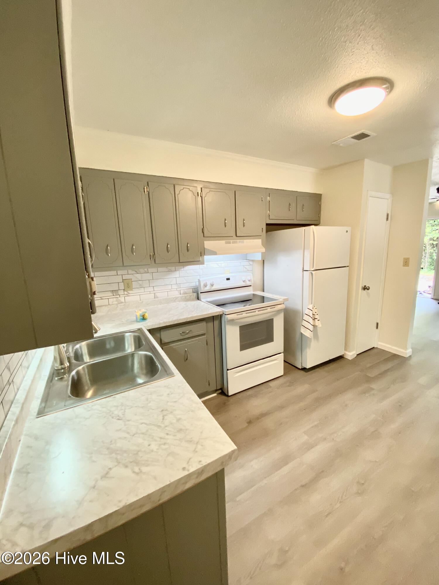 1504 Heard Avenue Abcd Property Photo 14