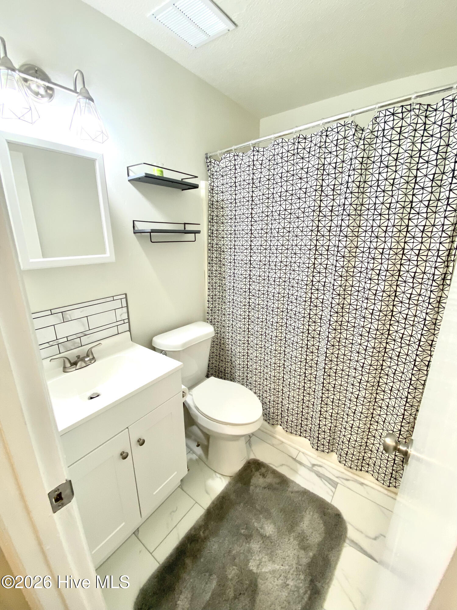 1504 Heard Avenue Abcd Property Photo 20
