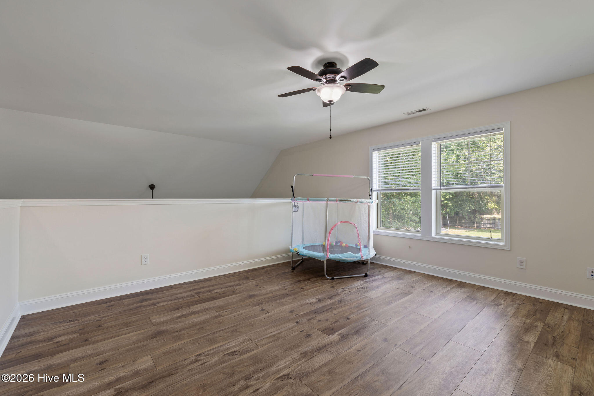 107 E Berkshire Court Property Photo 31