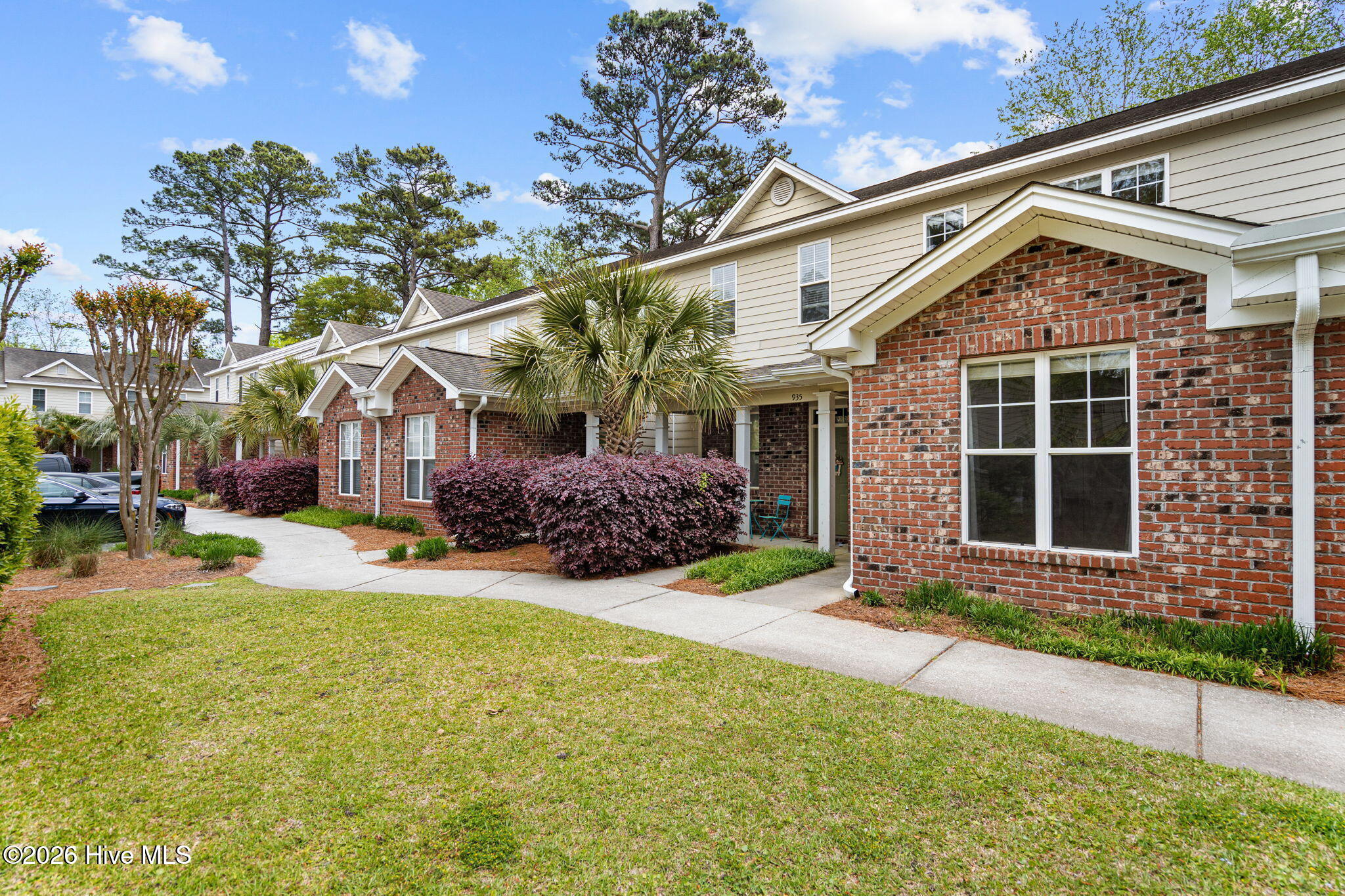 975 Downey Branch Lane Property Photo 4