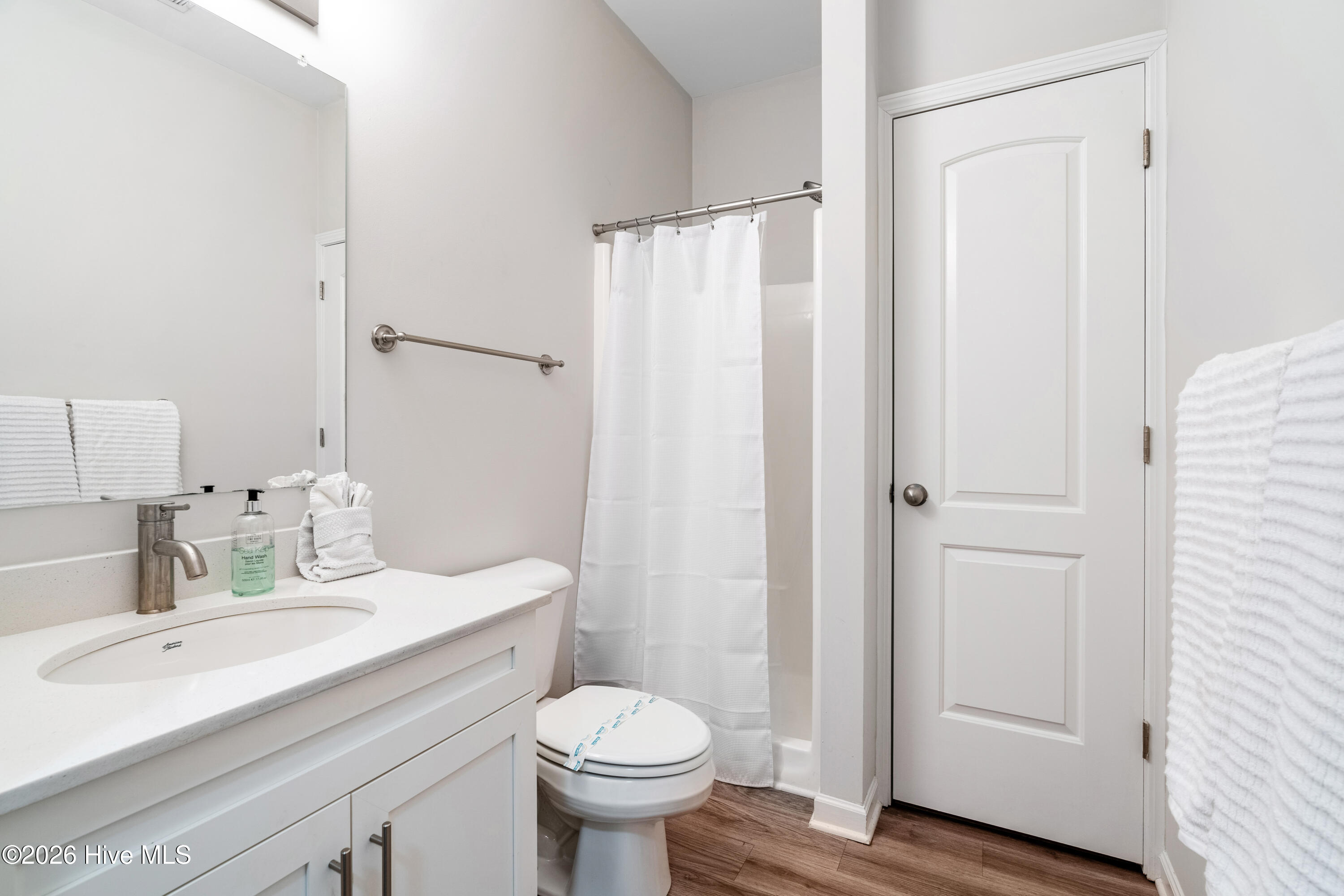 975 Downey Branch Lane Property Photo 8