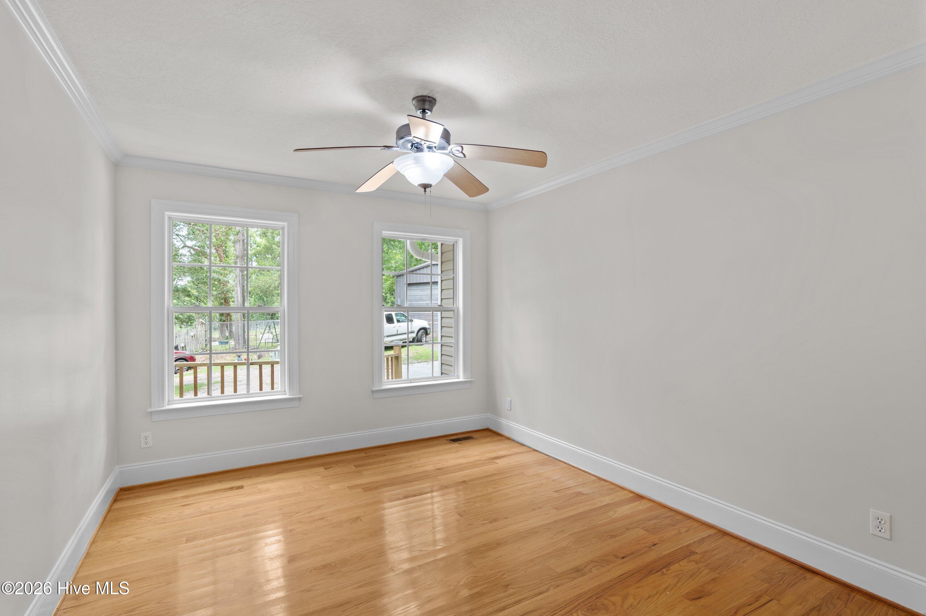 4710 Silver Lake Drive Property Photo 23