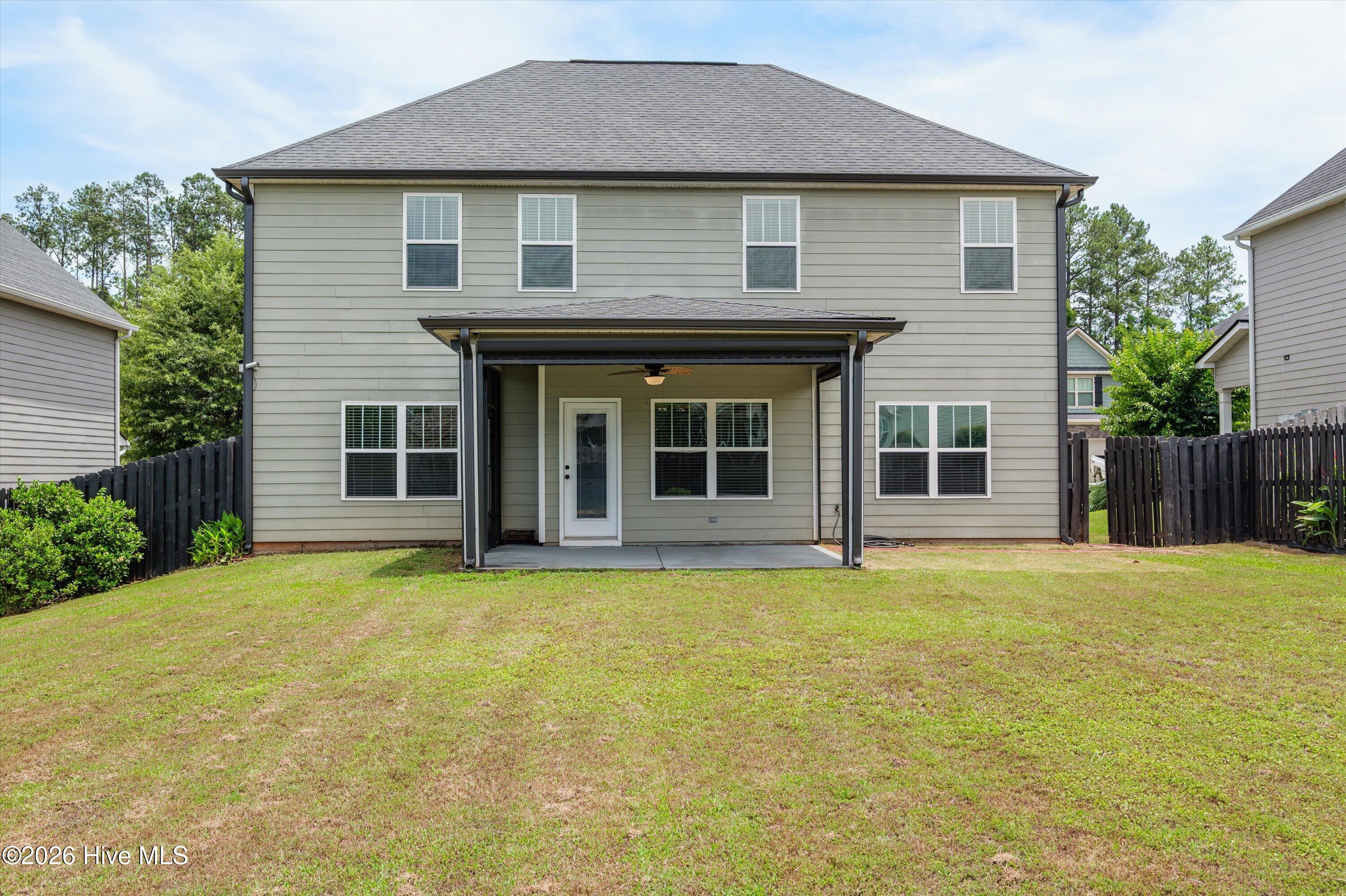 3933 Berkshire Way Property Photo 17