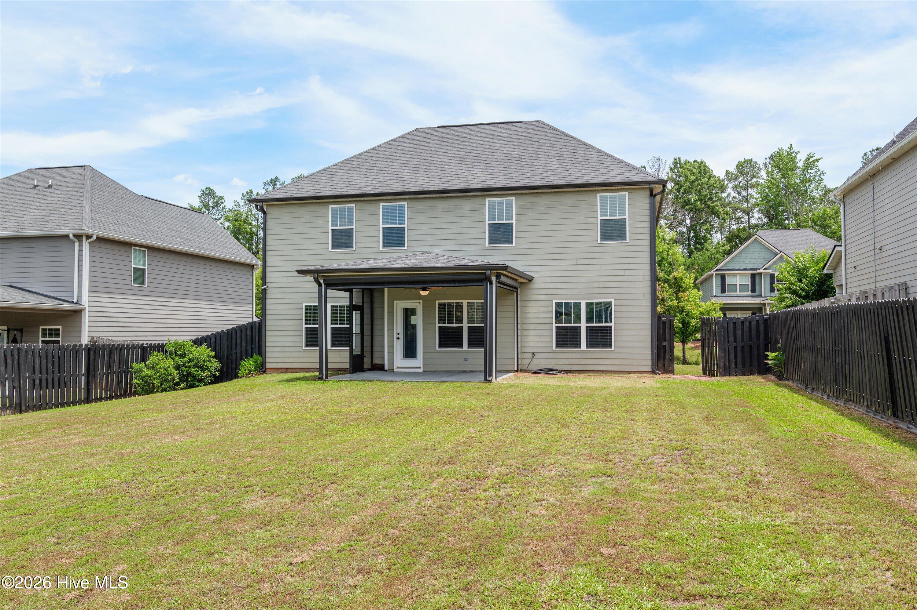3933 Berkshire Way Property Photo 18