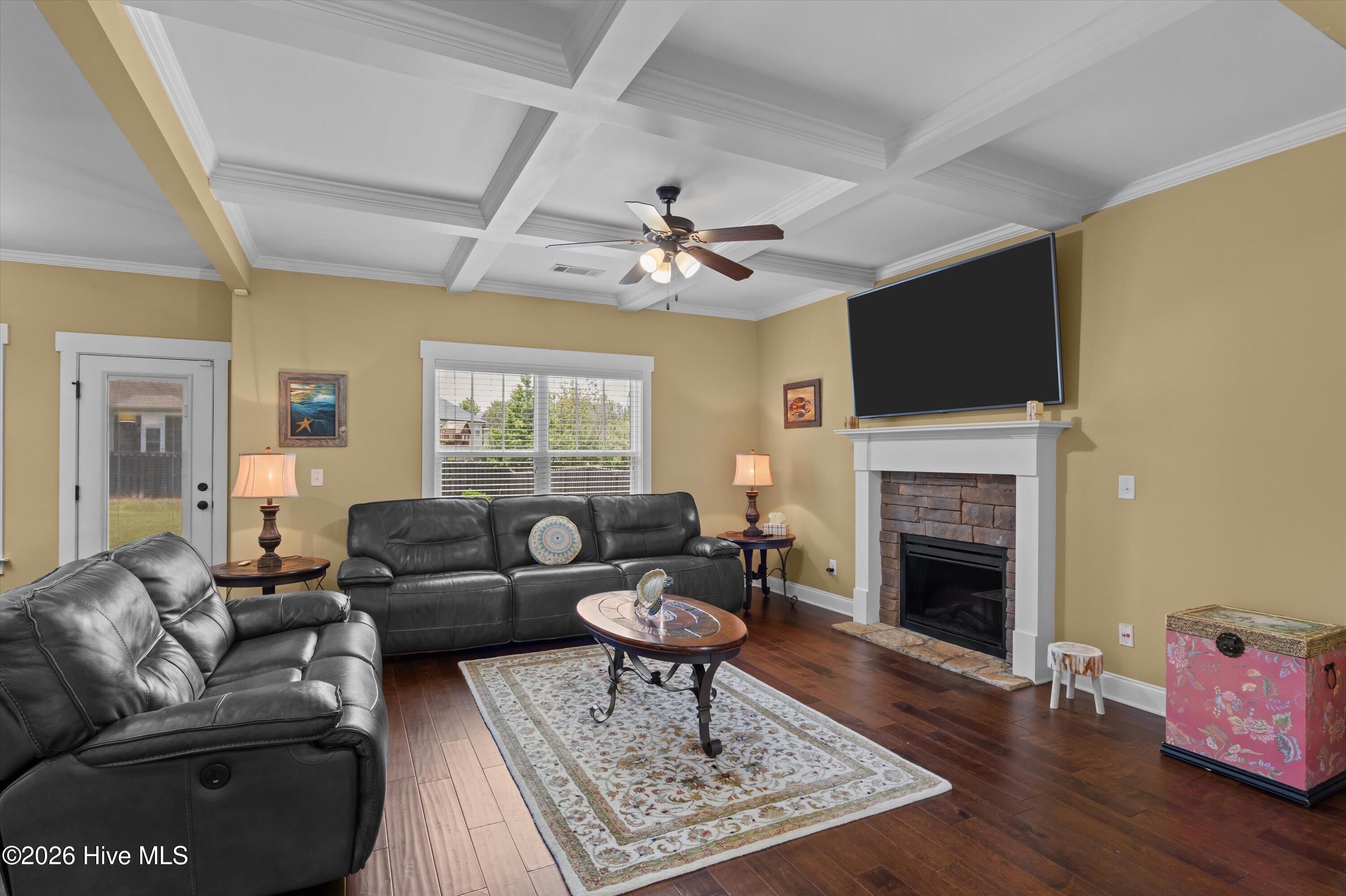 3933 Berkshire Way Property Photo 28