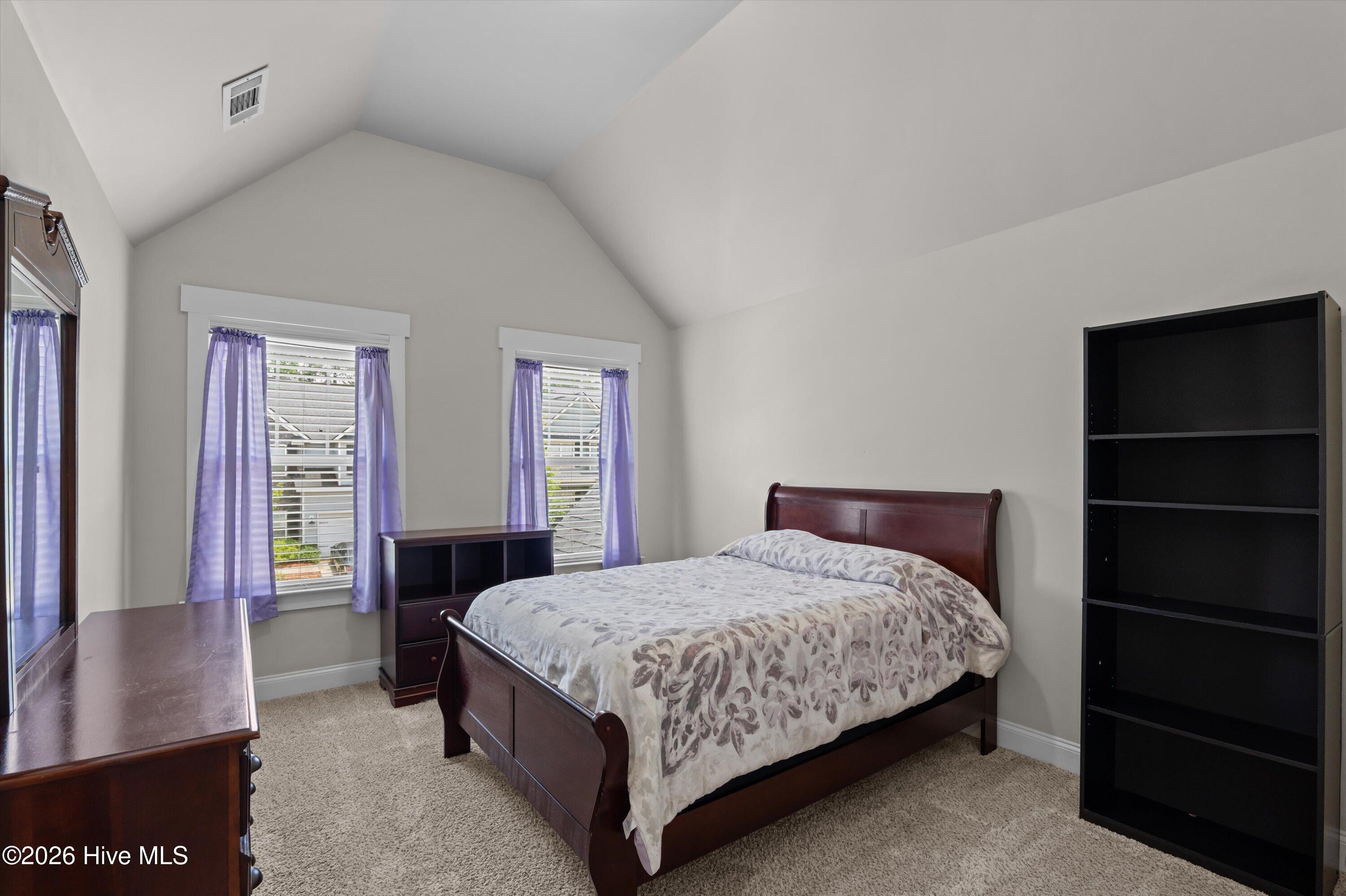 3933 Berkshire Way Property Photo 45