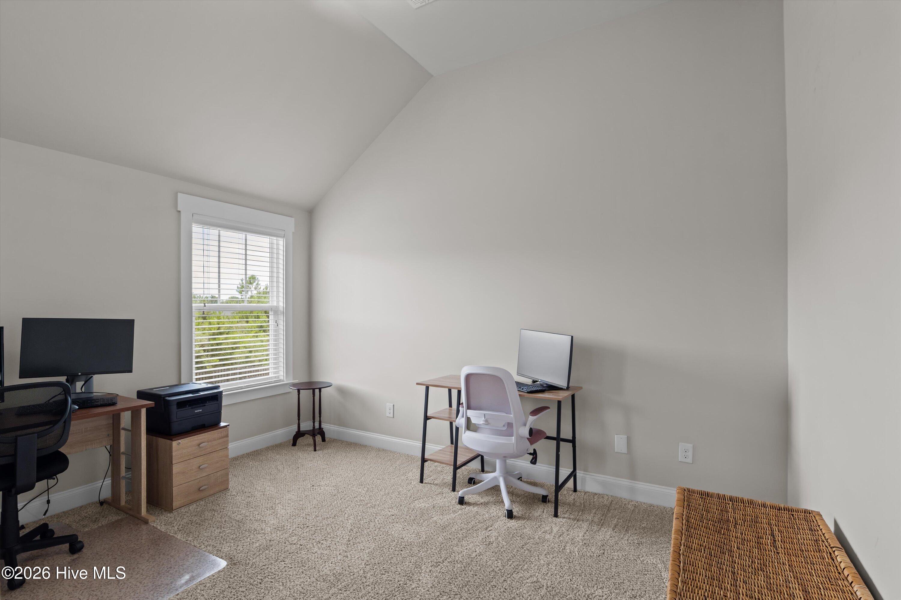 3933 Berkshire Way Property Photo 55
