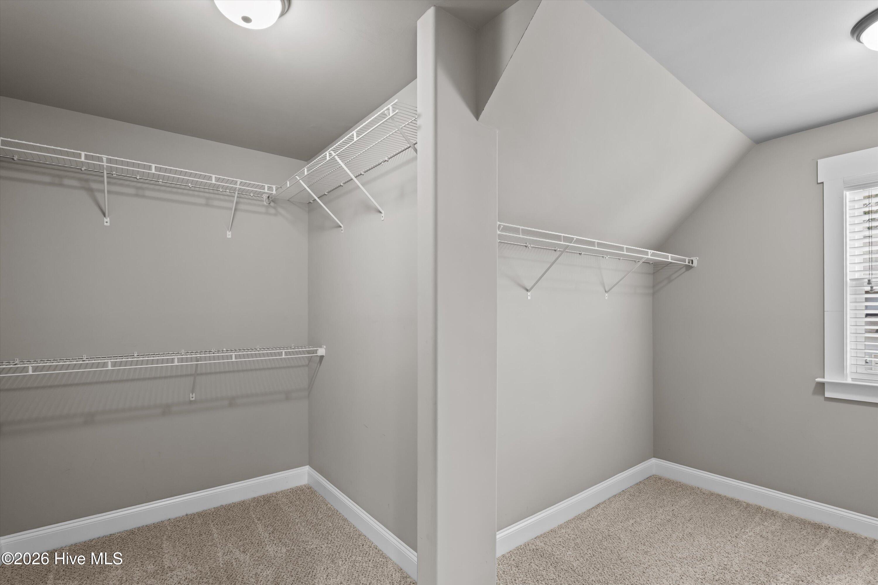3933 Berkshire Way Property Photo 61