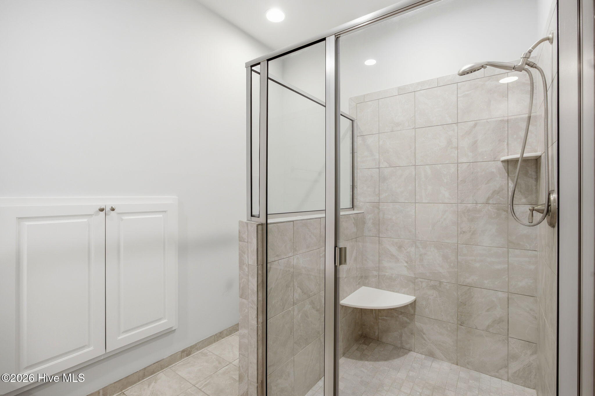 665 Jenoa Drive Property Photo 16